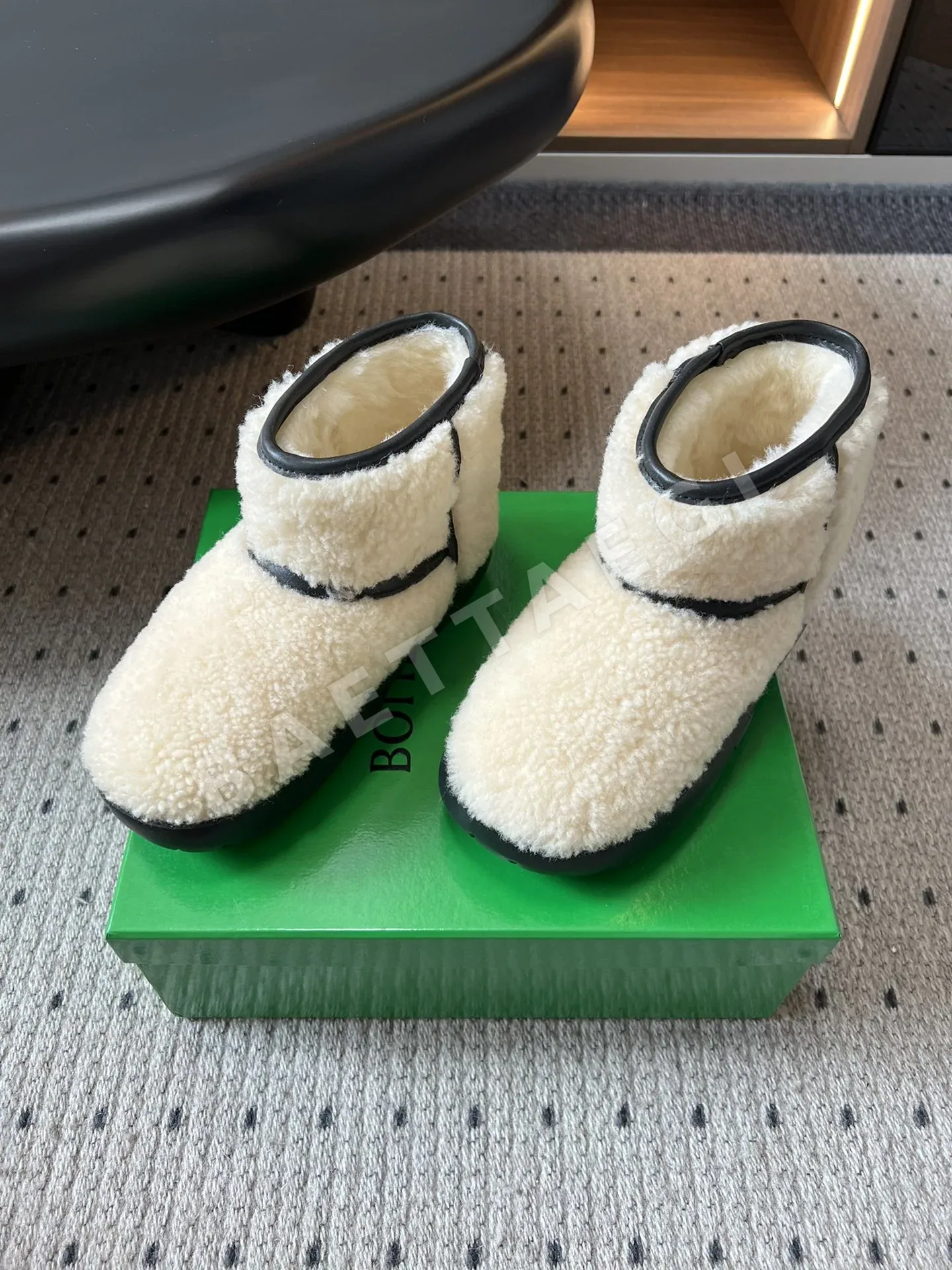 보테가베네타 플러시 숏 스노우 부츠 9879 상세 이미지 2