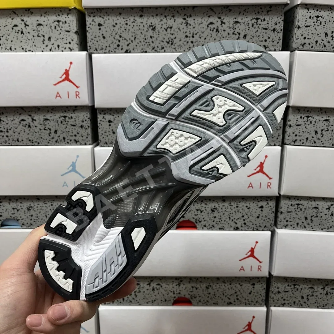 아식스 [TOP] 젤 카야노 14 1203A704-020 200312 Asics Gel-Kayano 14 Beauty & Youth 상세 이미지 5