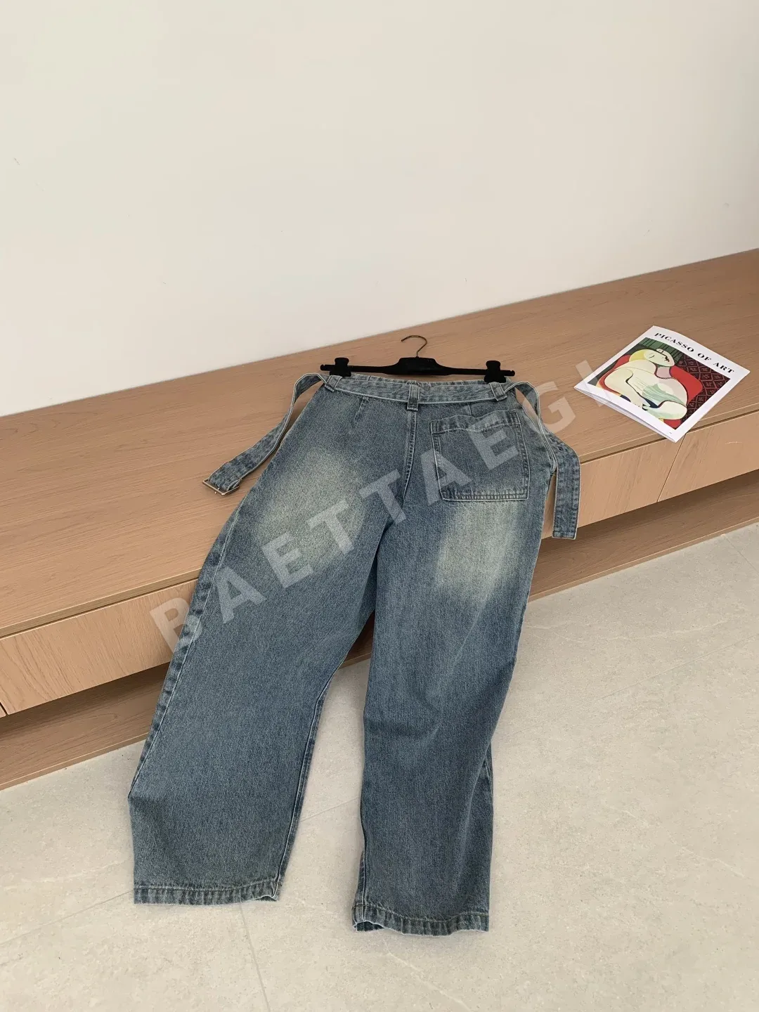 로에베 와이드 오버핏 워싱 남성 청바지 상세 이미지 7