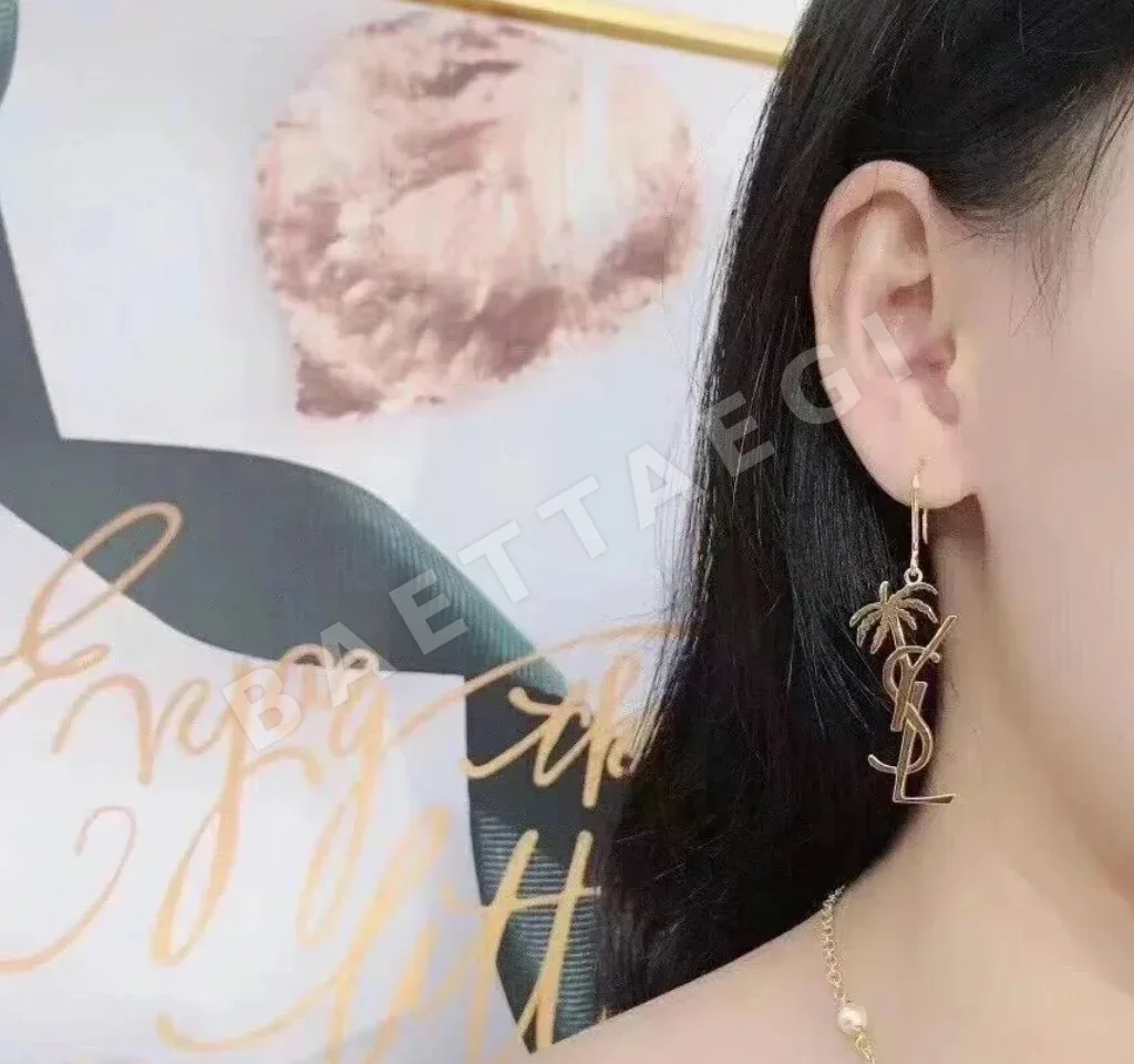 생로랑 미니멀 이어후크 귀걸이 상세 이미지 6
