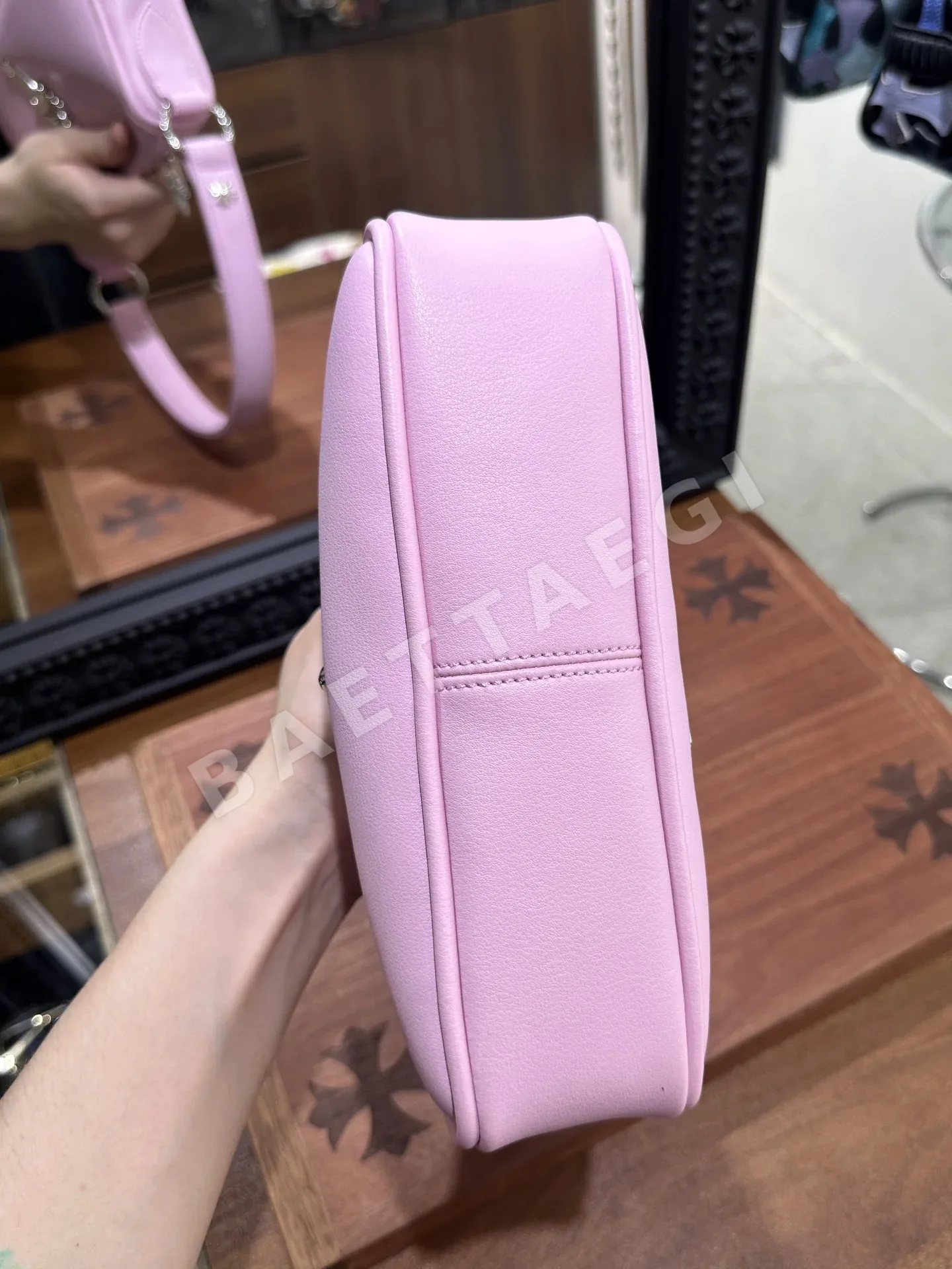 크롬하츠 가방 상세 이미지 6