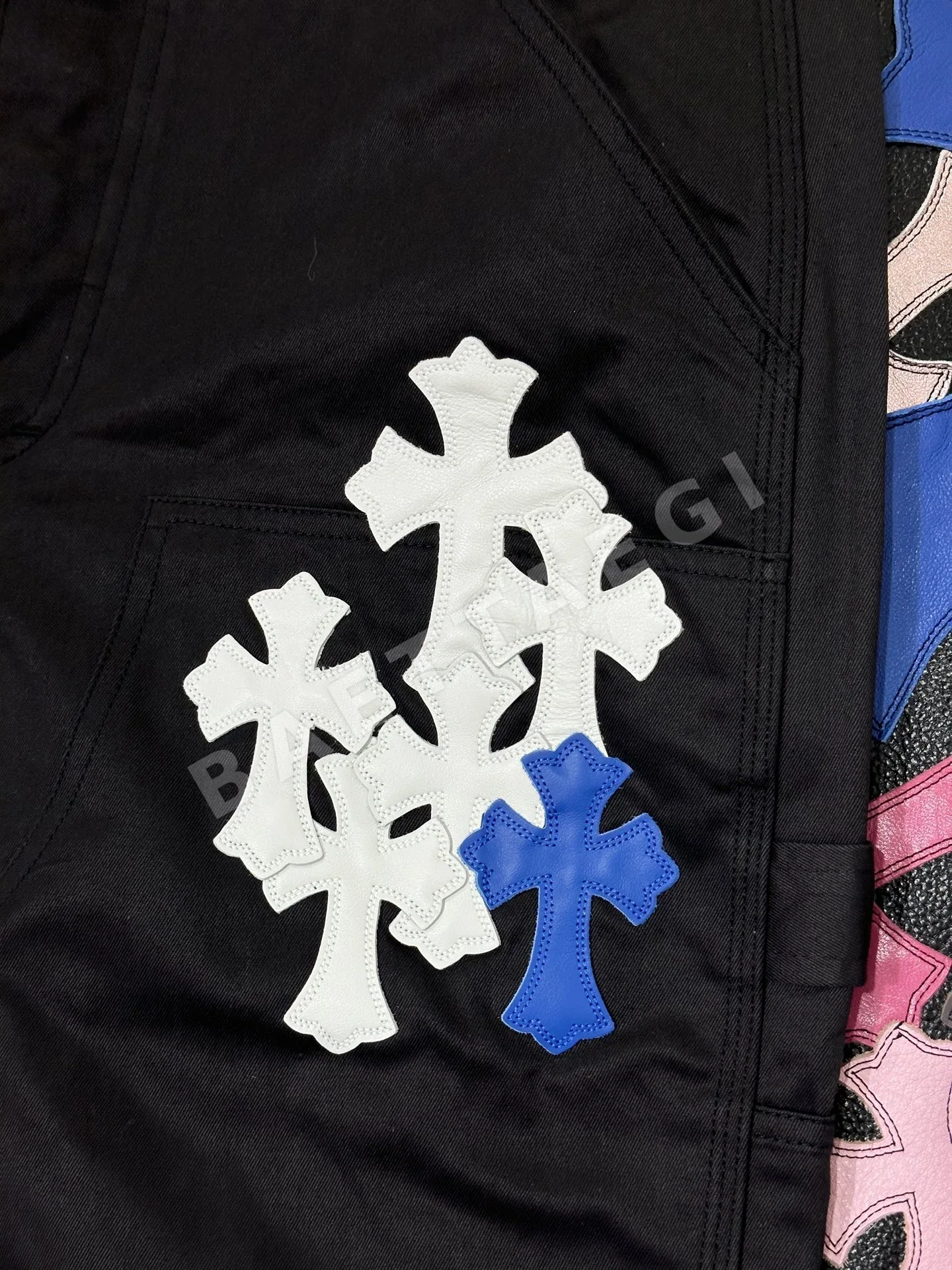 크롬하츠 남성 크로스 카고 바지 상세 이미지 2