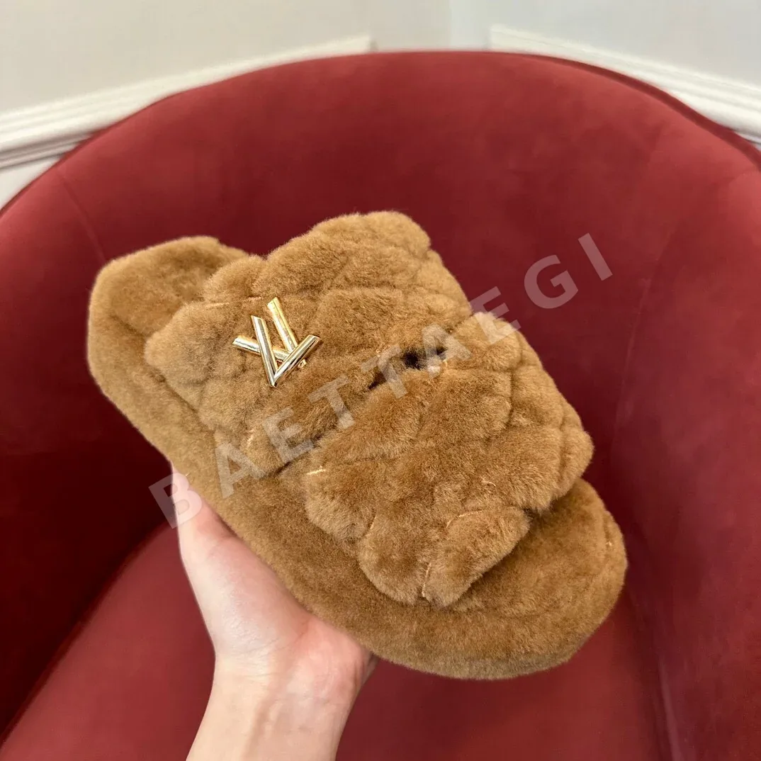 루이비통 양가죽 슬리퍼 3774 상세 이미지 5