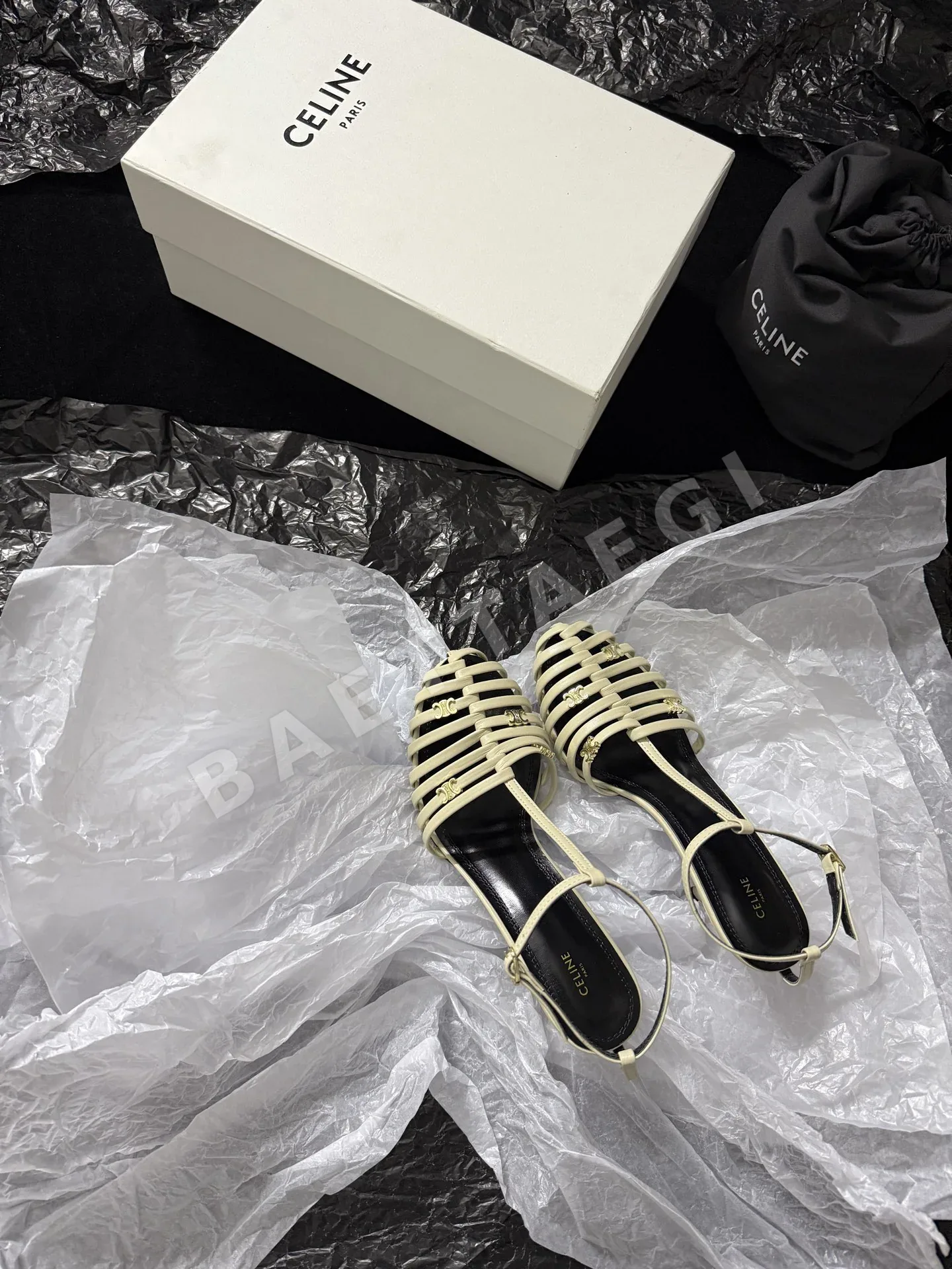 셀린느 케이지 스틸레토 샌들 95890