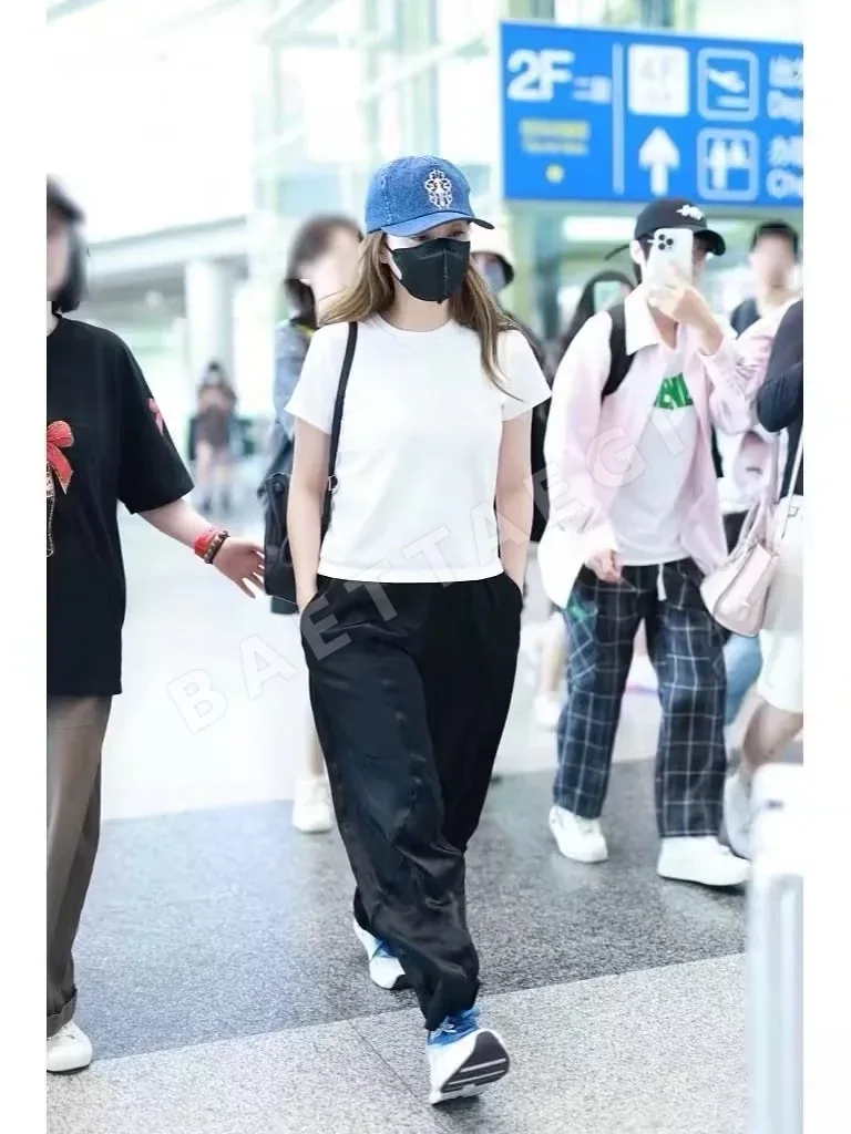 크롬하츠 갈퀴검 자수 데님 메시 베이스볼캡 상세 이미지 5