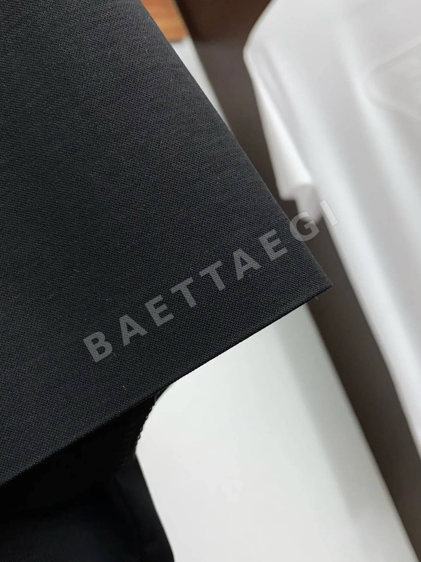 키톤 남성 실크 펄 피케 카라 반팔 셔츠 상세 이미지 4