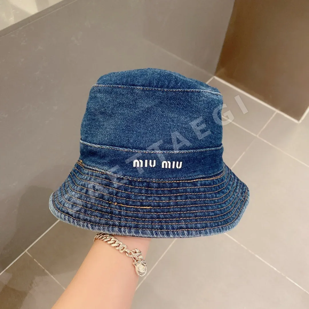 미우미우 모자 79447 Miu Miu Cap 상세 이미지 1