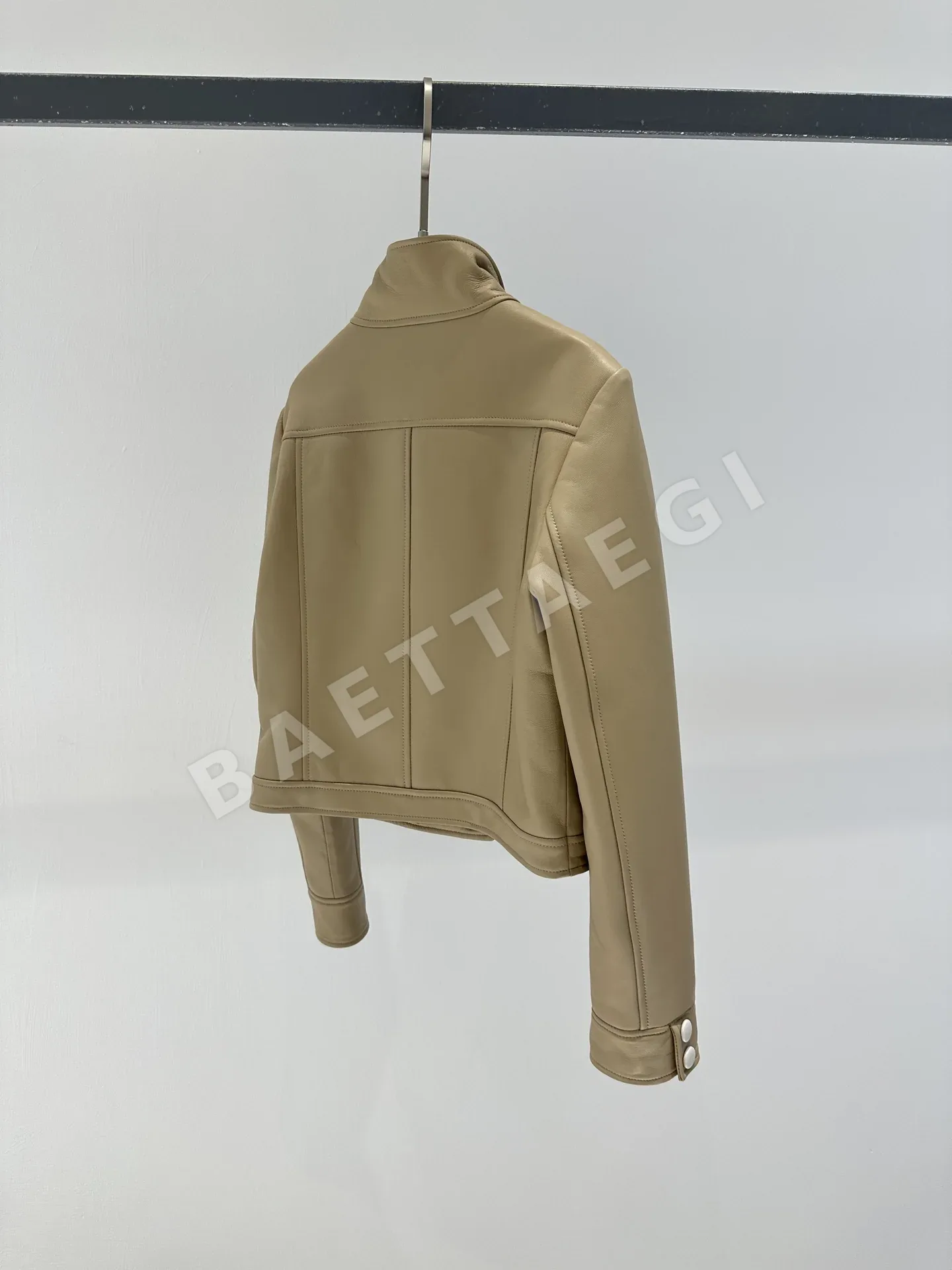 꾸레쥬 레자 여성 자켓 상세 이미지 9
