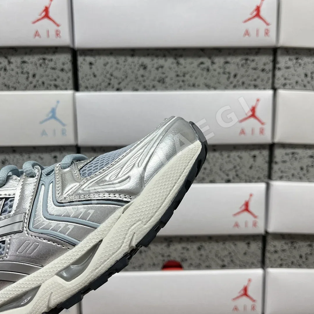 아식스 [TOP] 젤 카야노 14 1203A537-401 200313 Asics Gel-Kayano 14 Dolphin Grey Pure 상세 이미지 6