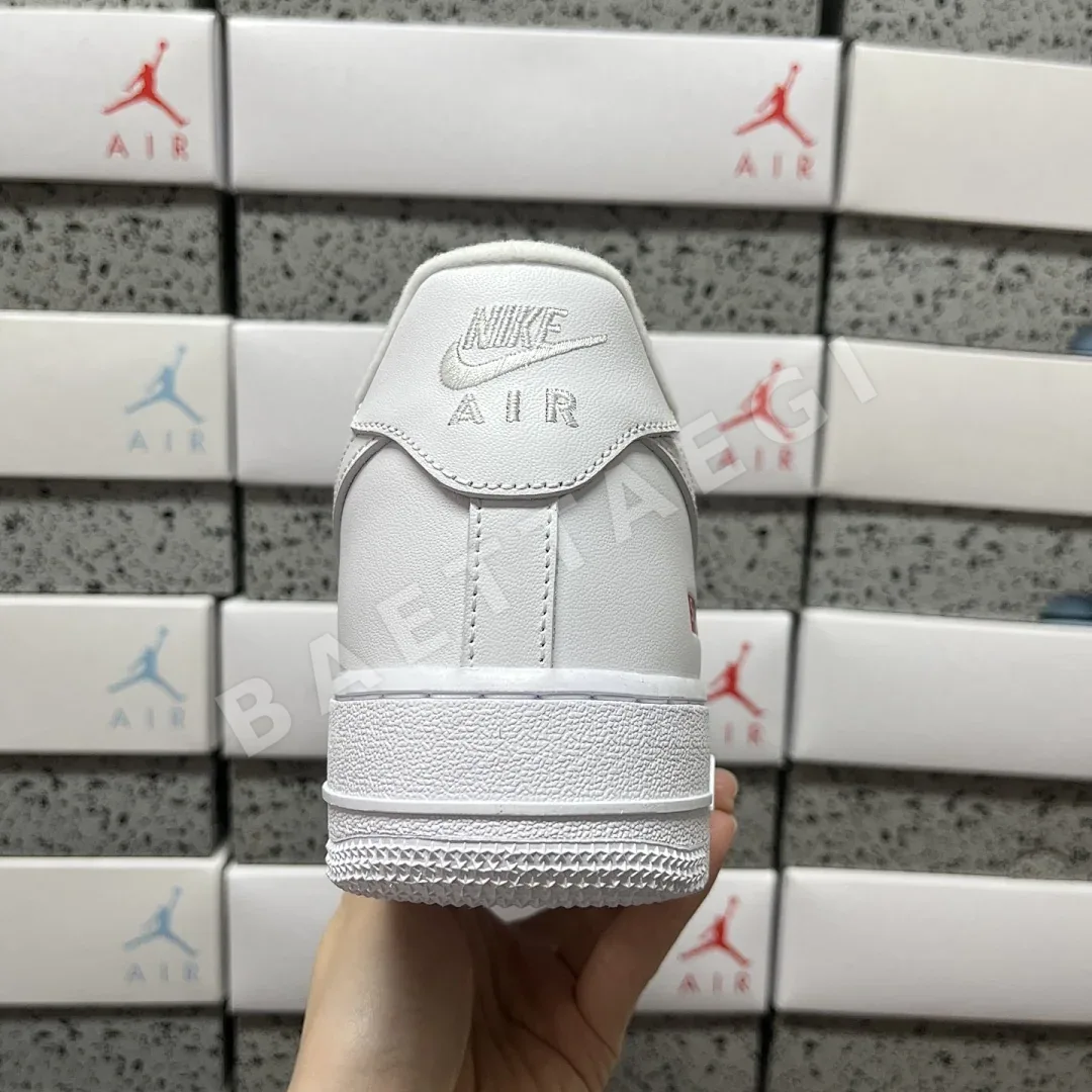 나이키 [MAX] 에어 포스 1 로우 CU9225-100 201085 Nike Air Force 1 Low Supreme White 상세 이미지 5