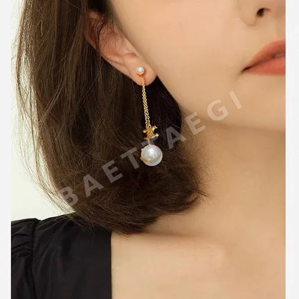 셀린느 18K 골드 도금 황동 귀걸이 상세 이미지 2