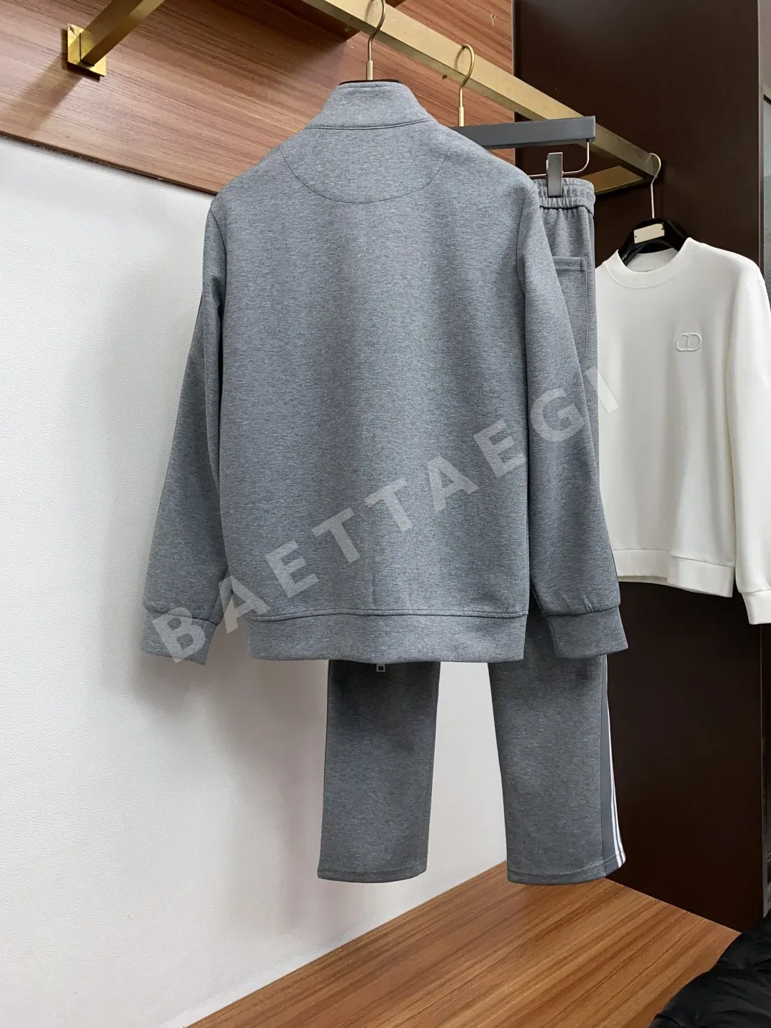 브루넬로쿠치넬리 클래식 자수 카디건 세트 남성용 상세 이미지 9
