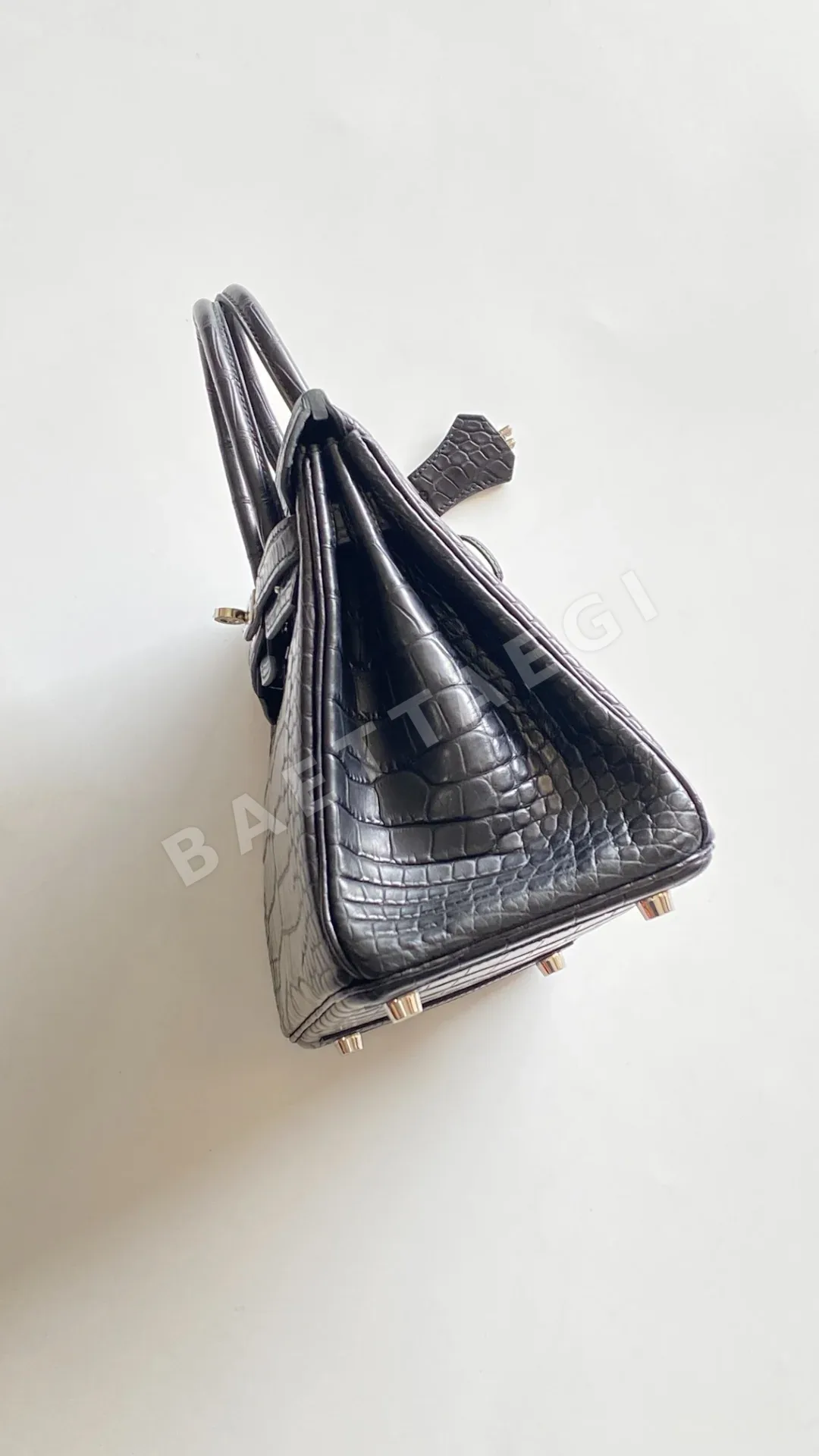 에르메스 크로커다일 블랙 실버 장식 가방 상세 이미지 5