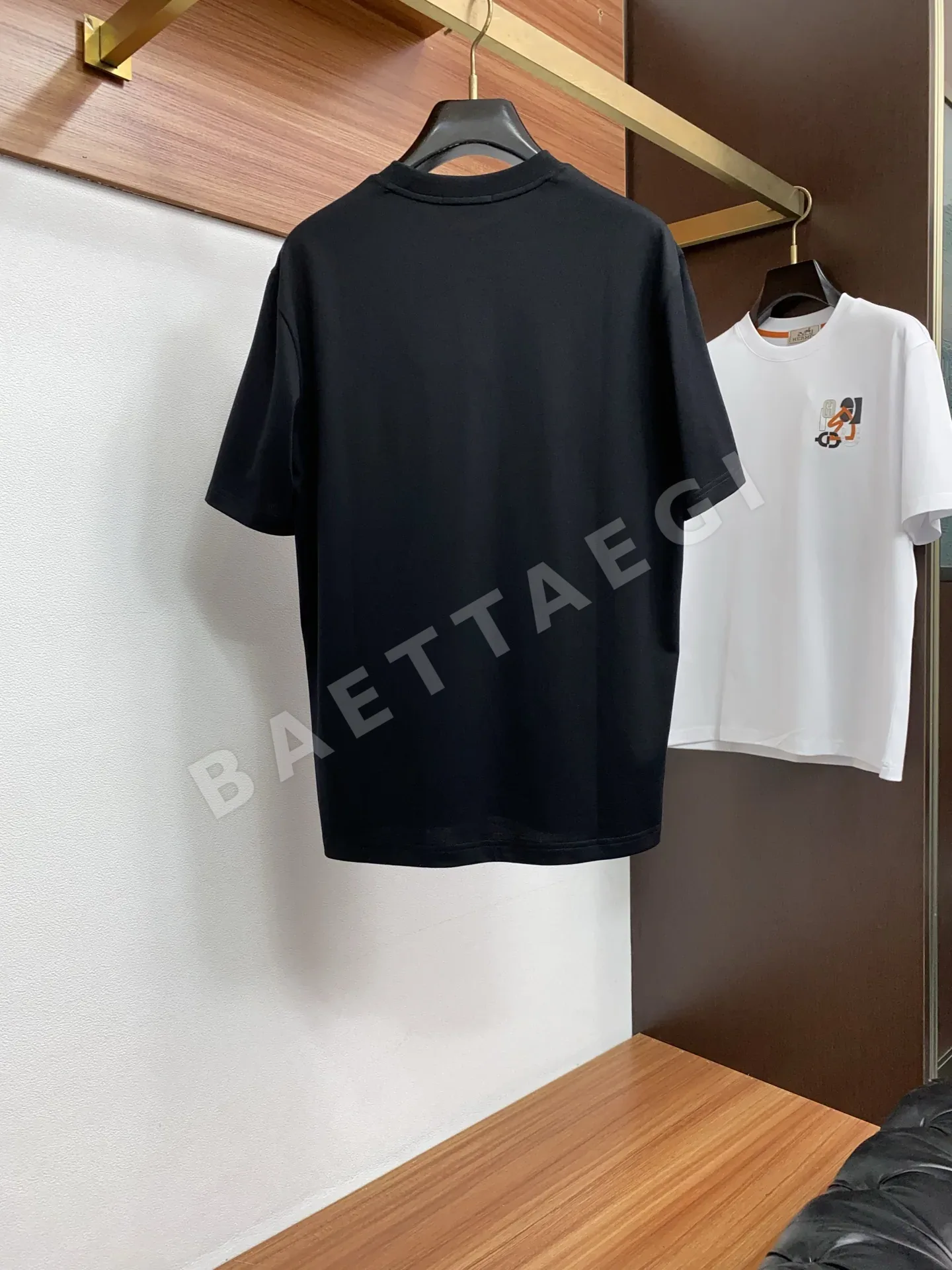 에르메스 로고 무늬 크루넥 코튼 반팔 티셔츠 상세 이미지 10