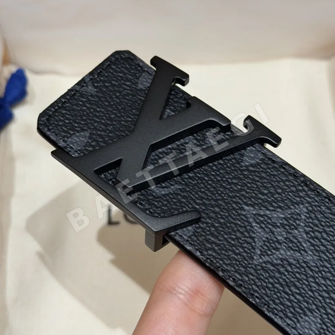 루이비통 이니셜 리버시블 소가죽 벨트 40mm 상세 이미지 7
