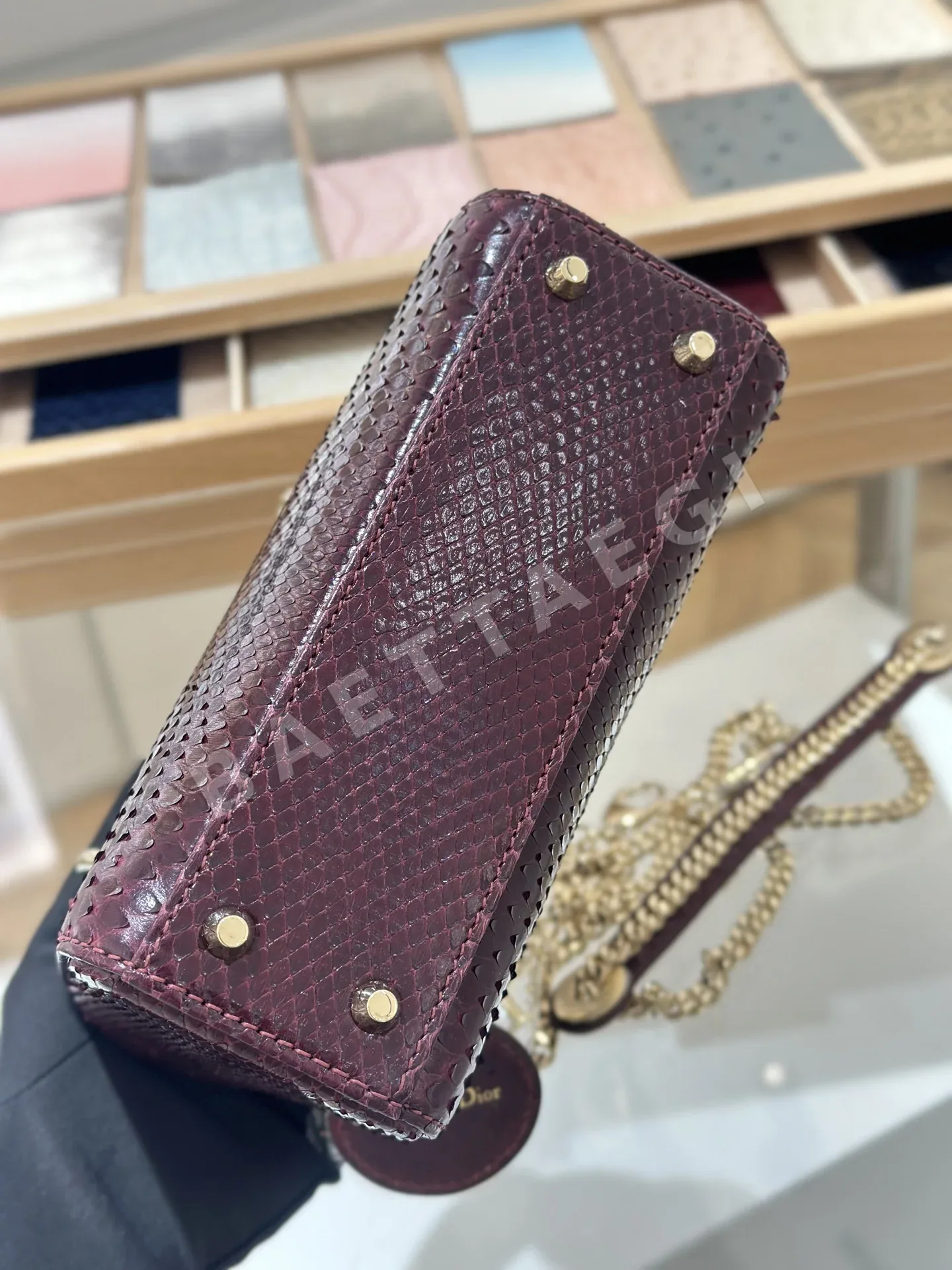 디올 가방 상세 이미지 10