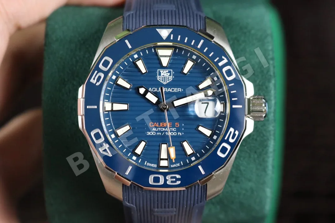 태그호이어 시그니처 오토매틱 남성 시계 레플리카 45493 TAG Heuer 상세 이미지 4