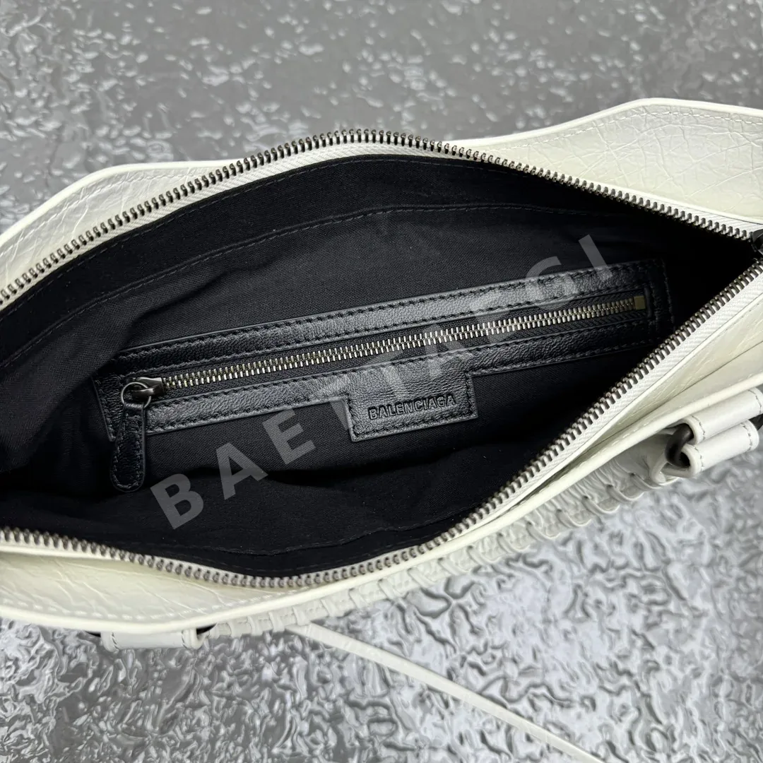 발렌시아가 르 시티 퍼스트 모터사이클 백 가방 상세 이미지 8
