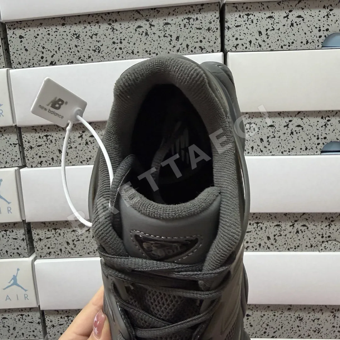 뉴발란스 [C] 9060 U9060IAA 202240 New Balance 9060 상세 이미지 2