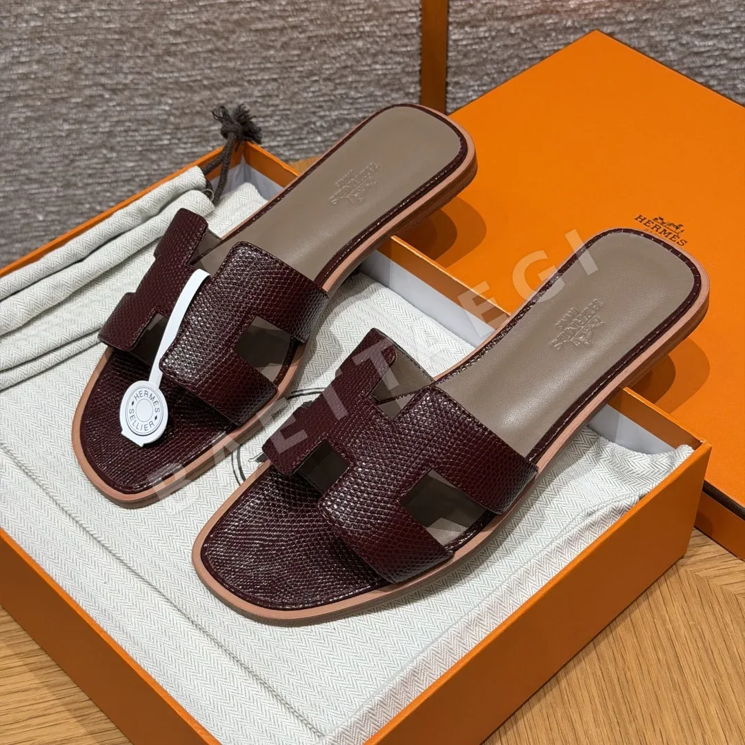 에르메스 오란 샌들 Saddle Red 도마뱀가죽 H 컷아웃 상세 이미지 1