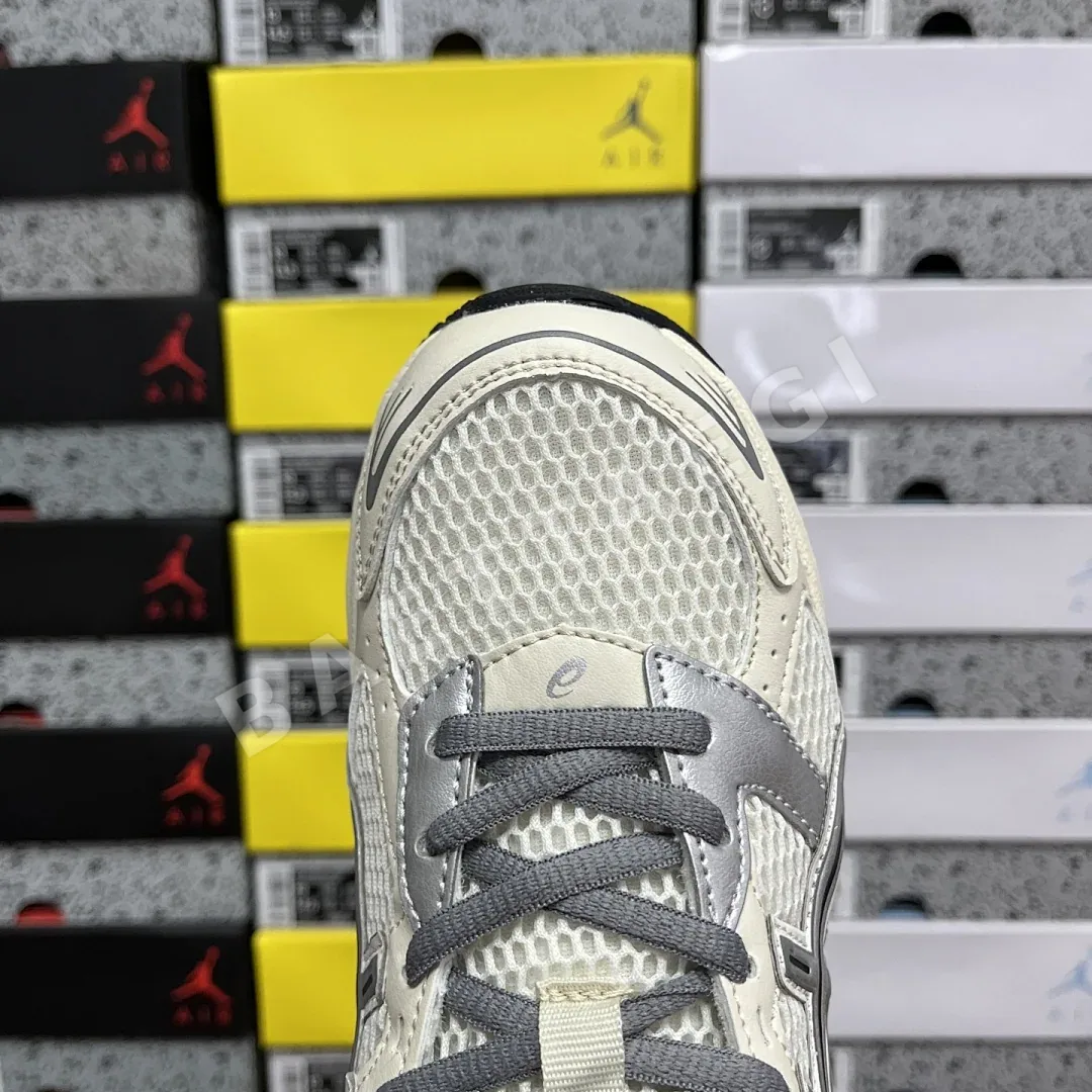 아식스 [KO] 젤 1130 1202A164-116 200266 Asics Gel 1130 / / 상세 이미지 2