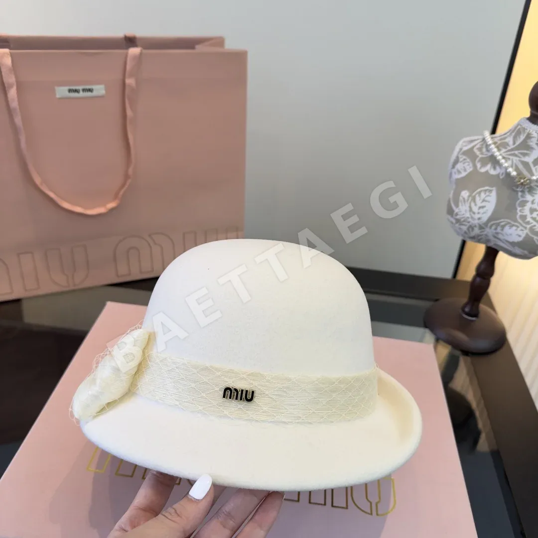 미우미우 모자 185800 Miu Miu Cap 상세 이미지 4