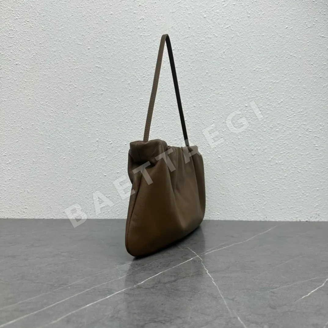 더로우 보르스 XL 클라우드 송아지가죽 숄더백 TR-065 상세 이미지 2