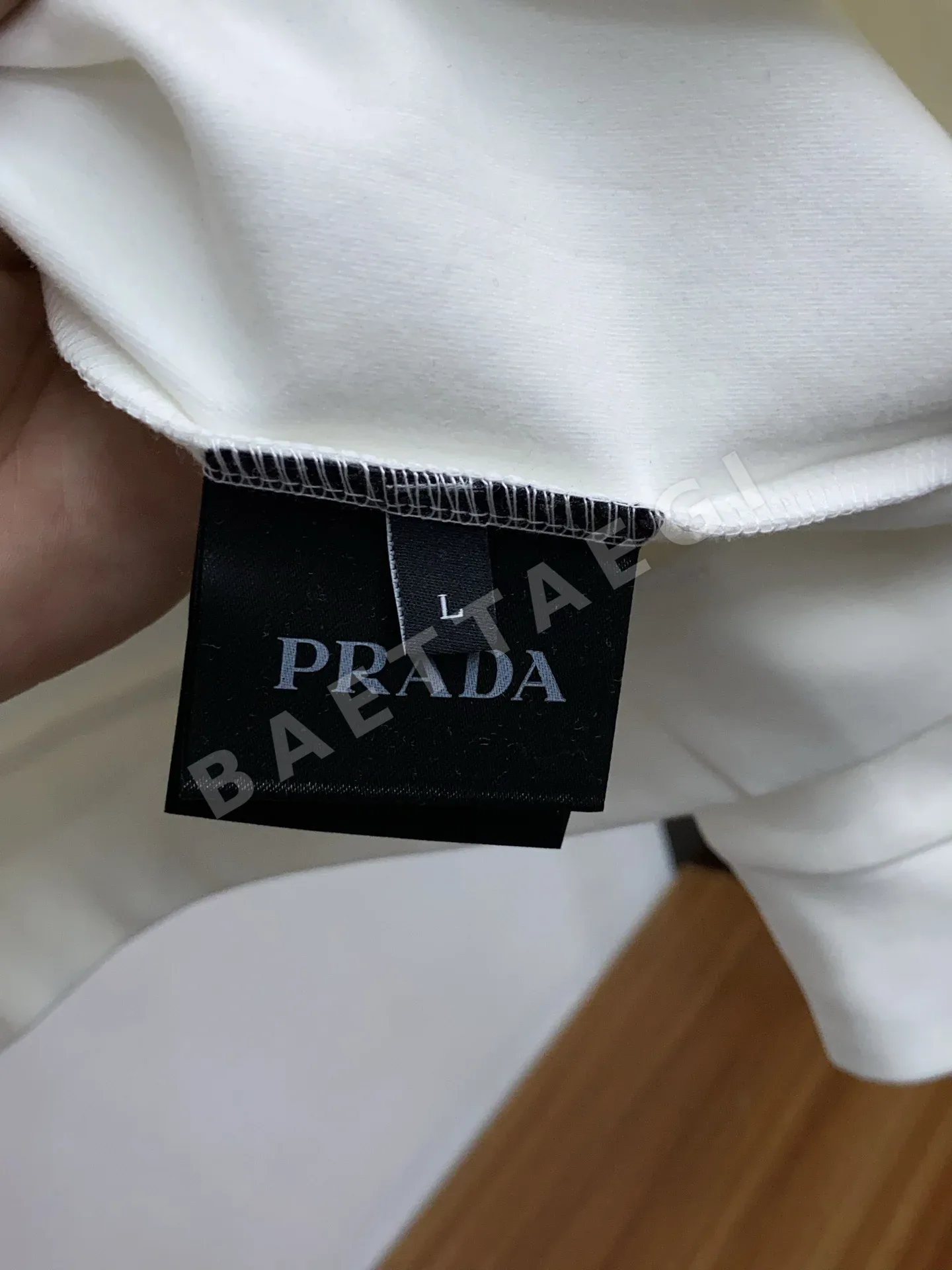 프라다 모달 플리스 남성 긴팔 스웨트셔츠 상세 이미지 6