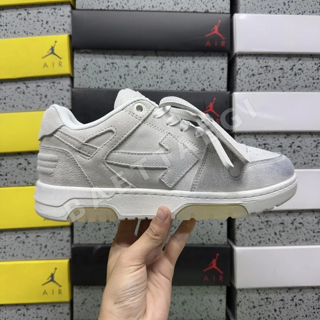 오프화이트 아웃 오브 오피스 OOO 로우 탑스 그레이 202503 Off White Out Of Office OOO Low Tops 상세 이미지 9