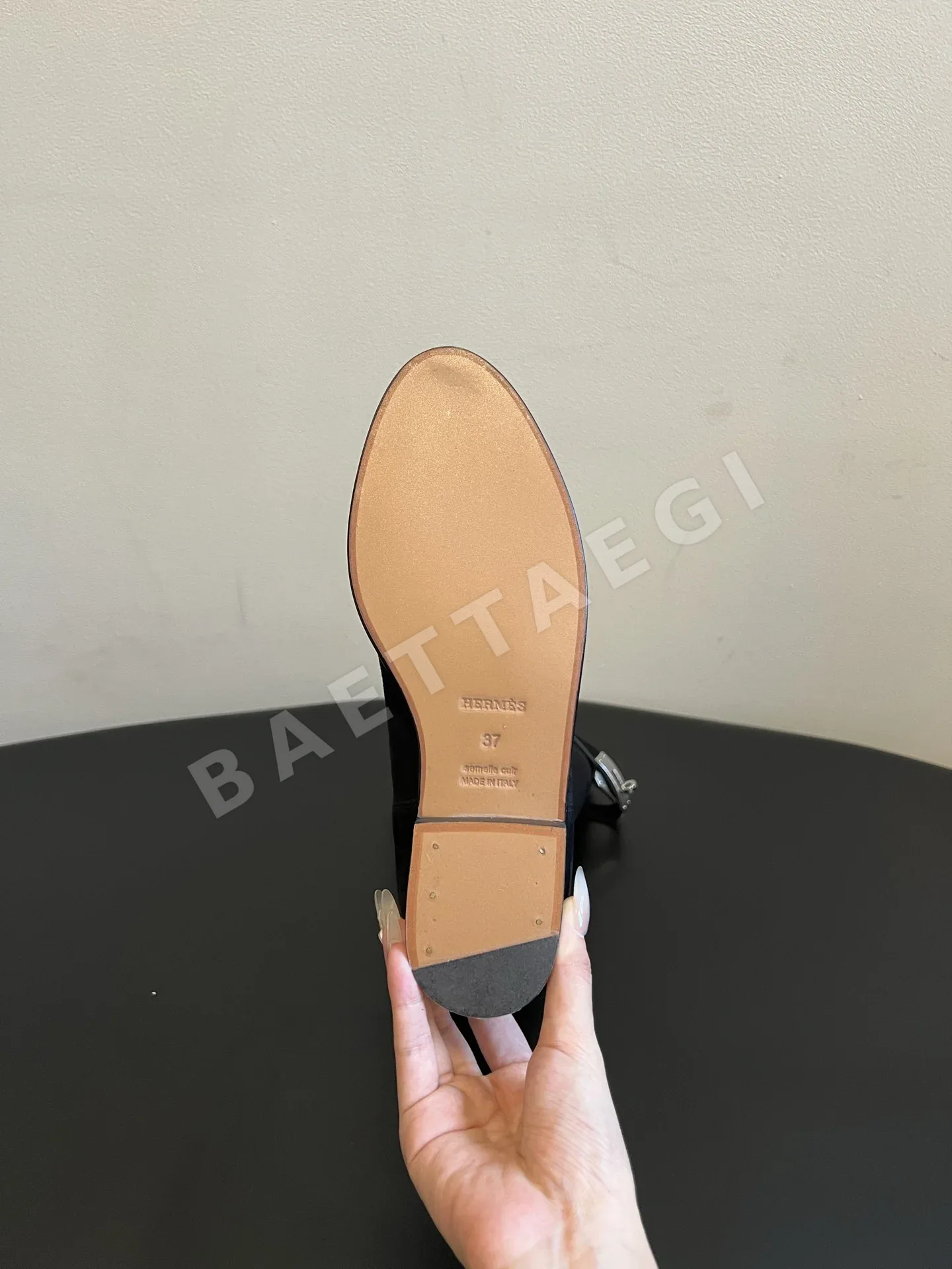 에르메스 부츠 스웨이드 메탈 버클 스트랩 상세 이미지 6