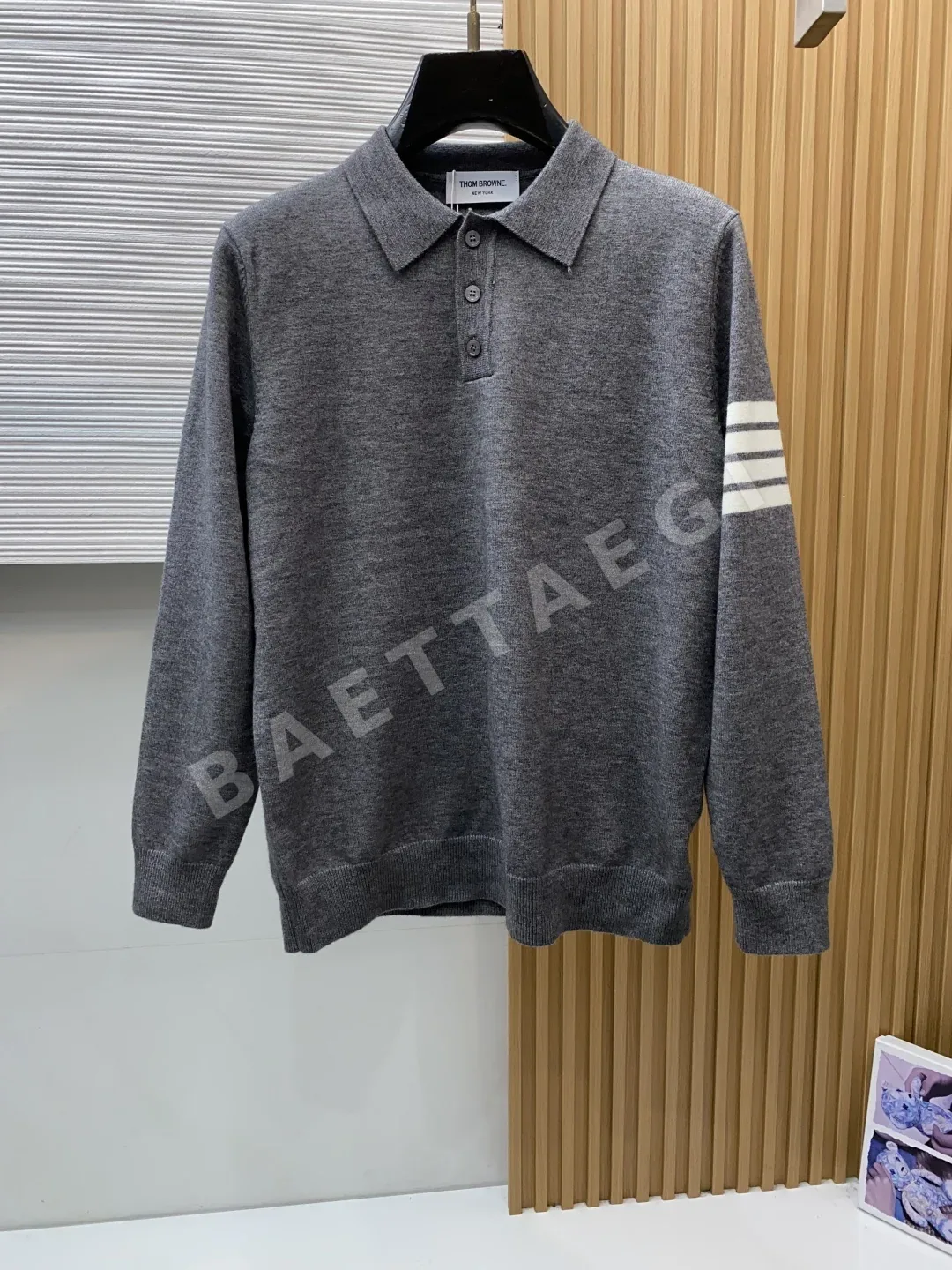 톰브라운 울 혼방 카라 남성 니트 205249