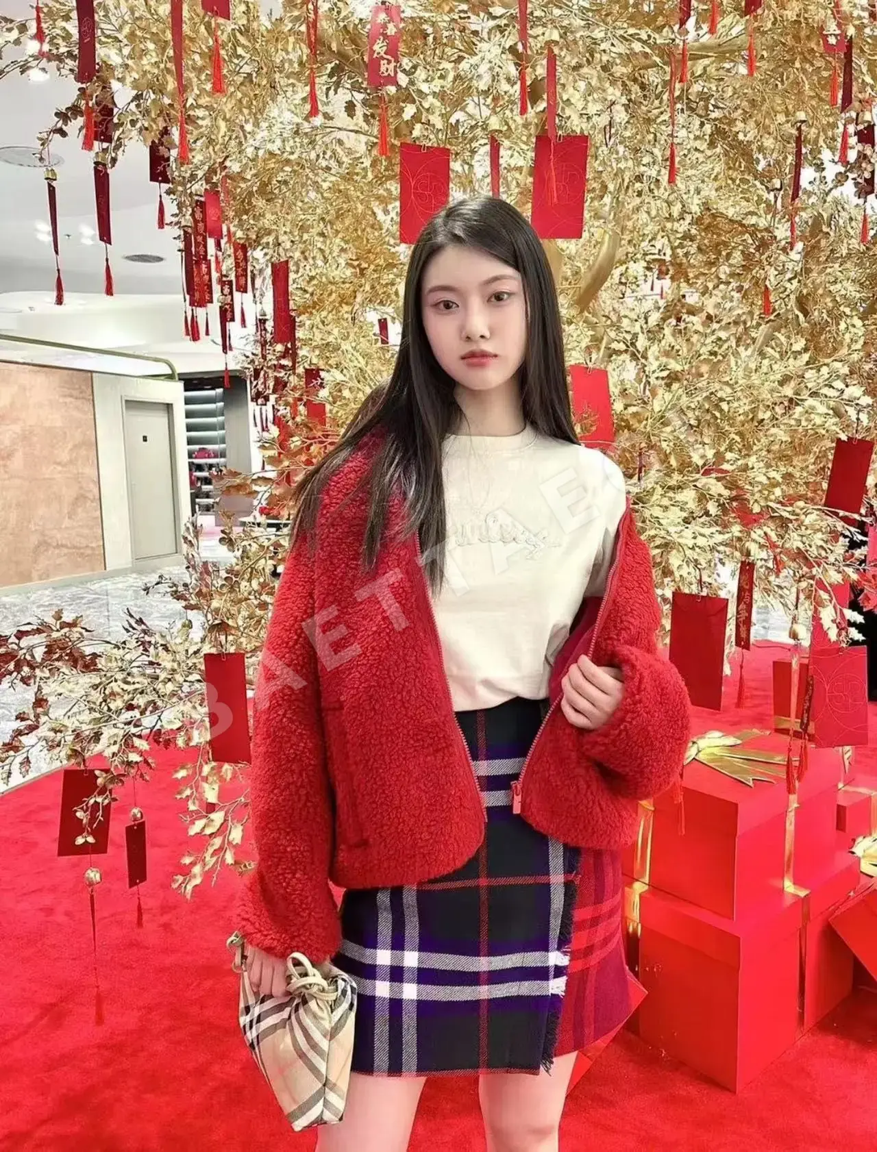 버버리 조임식 행운 주머니 가방 상세 이미지 4
