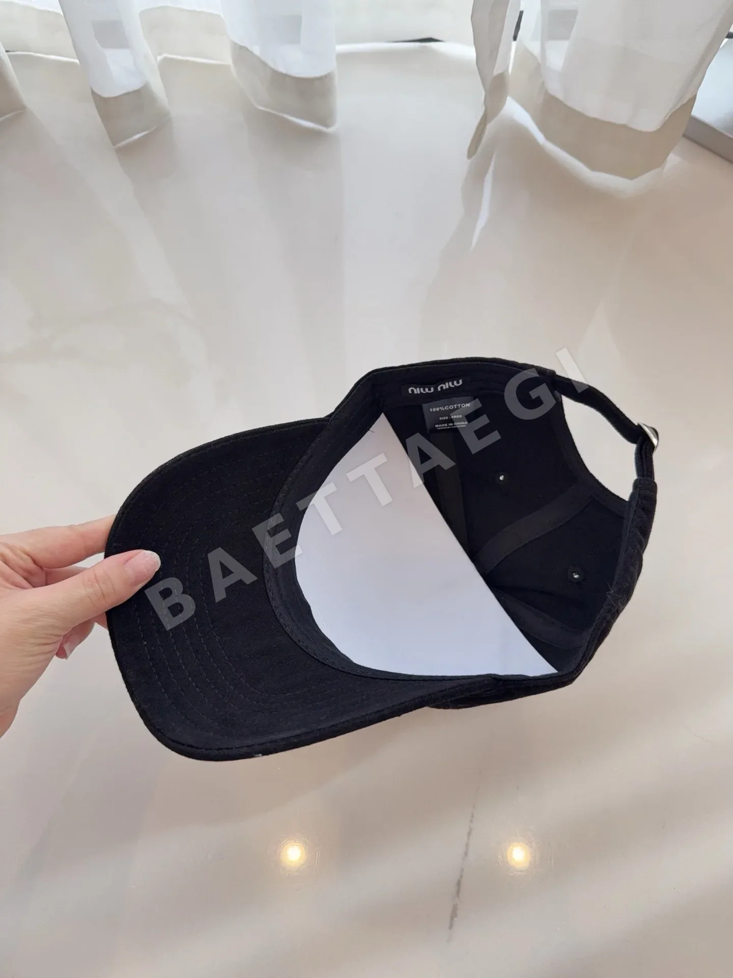 미우미우 모자 81343 Miu Miu Cap 상세 이미지 9
