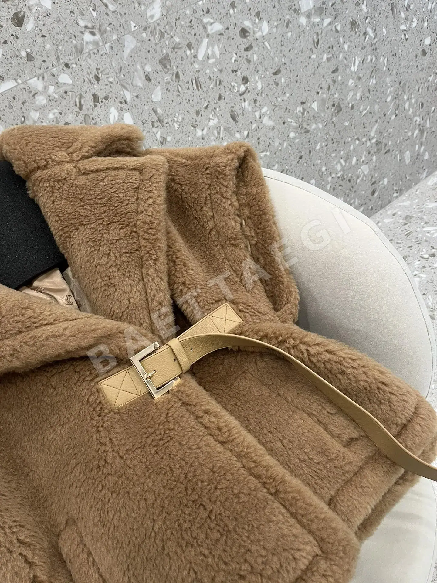 막스마라 테디 베어 울 케이프 자켓 상세 이미지 5