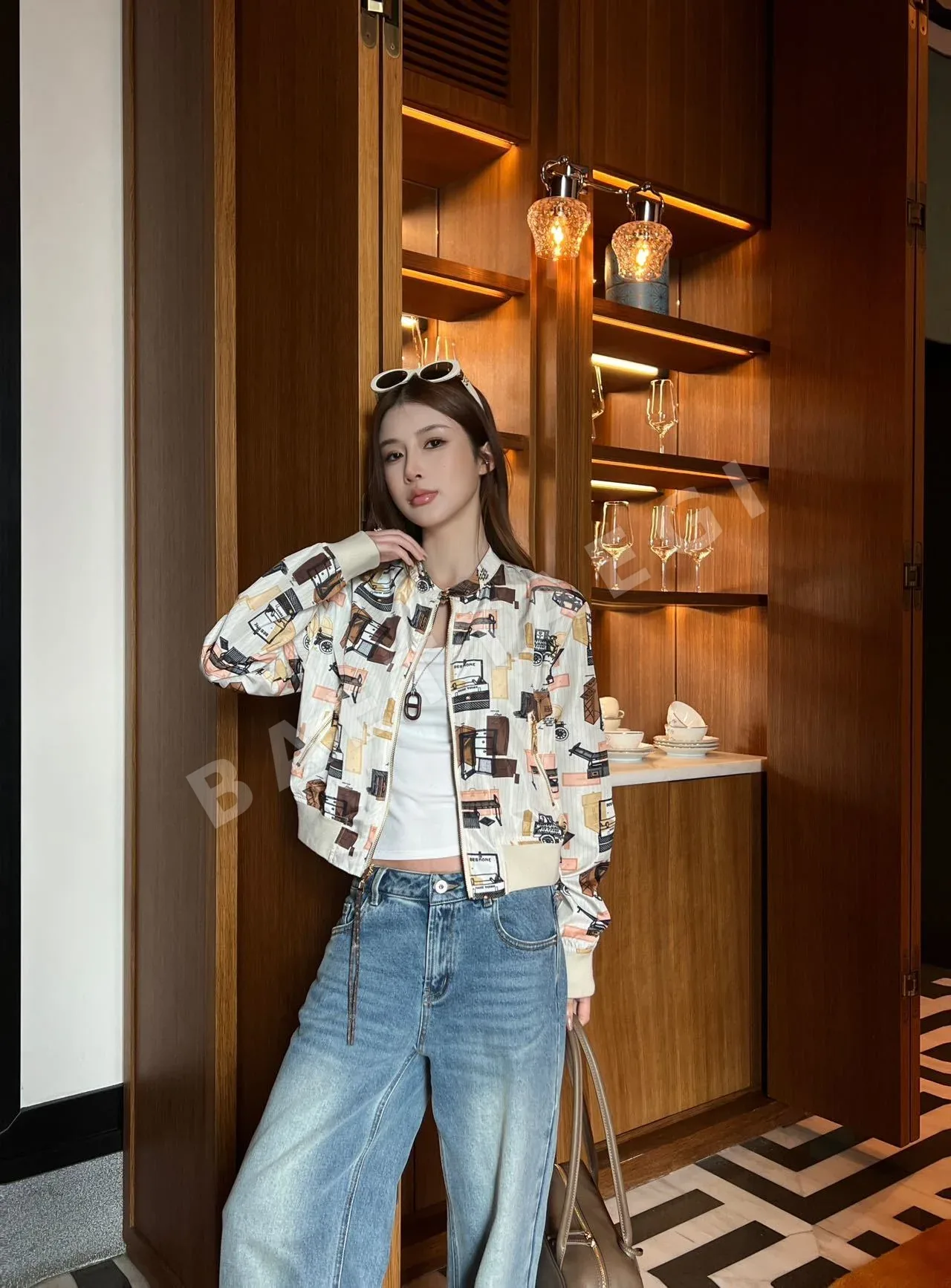 루이비통 리버시블 프린트 여성 자켓 상세 이미지 2