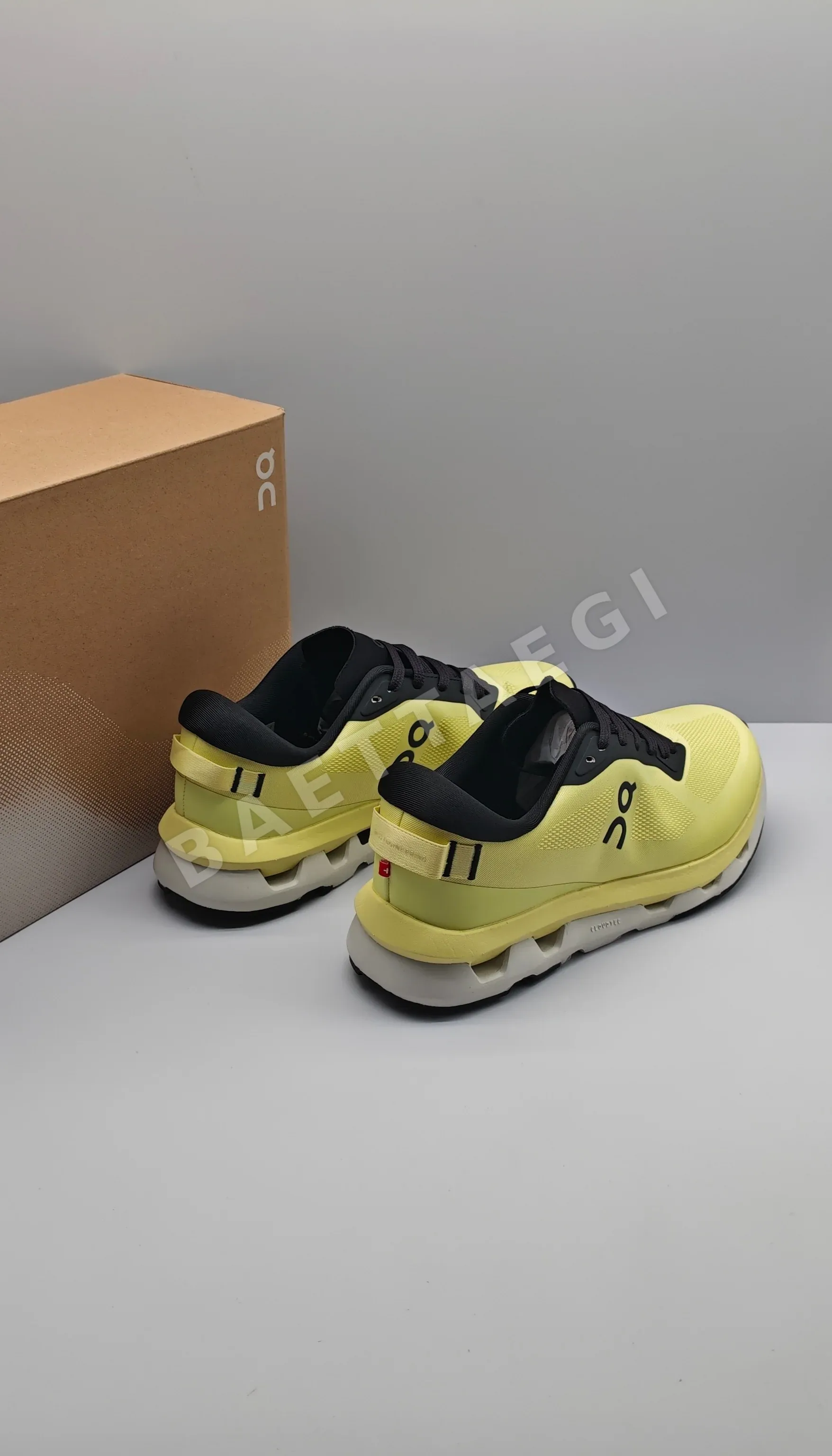 ON 신발 상세 이미지 3