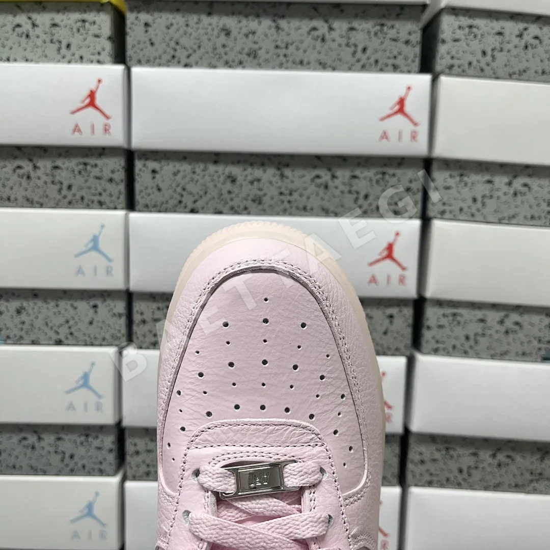 나이키 [MAX] 에어 포스 1 로우 핑크 CZ8065-600 201209 Nike Air Force 1 Low Drake NOCTA 상세 이미지 3