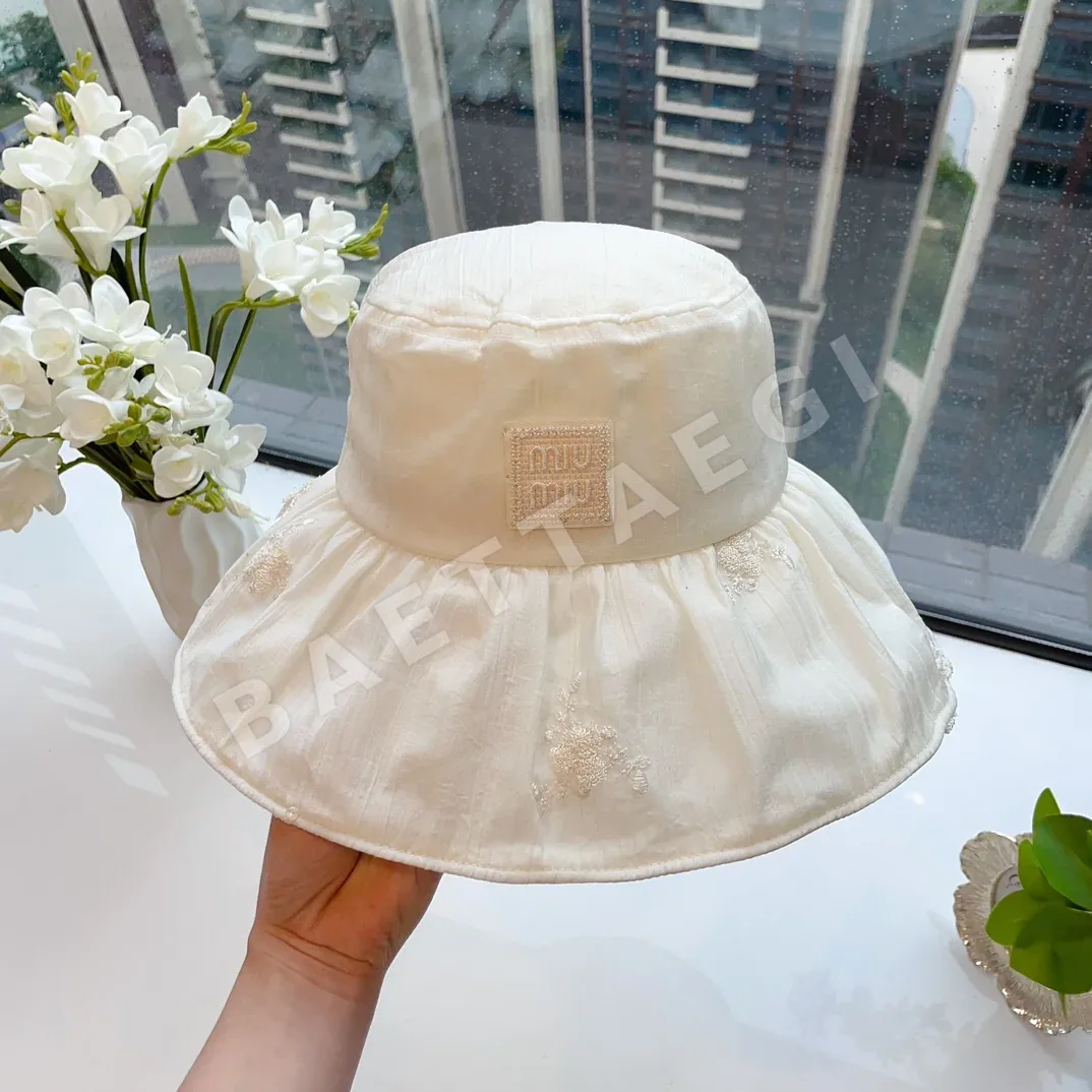 미우미우 모자 81199 Miu Miu Cap