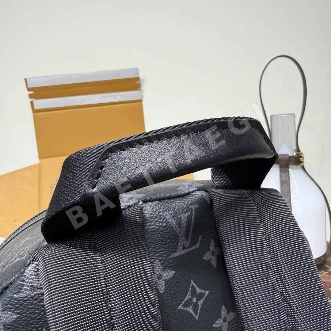 루이비통 디스커버리 백팩 M22558 상세 이미지 8