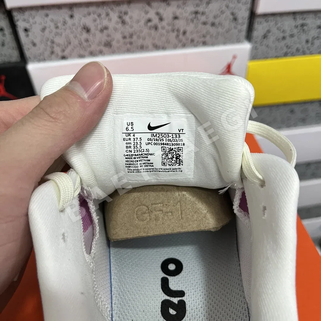 나이키 줌 보메로 18 13 IM2503 201112 Nike Zoom Vomero 18 -13 상세 이미지 7