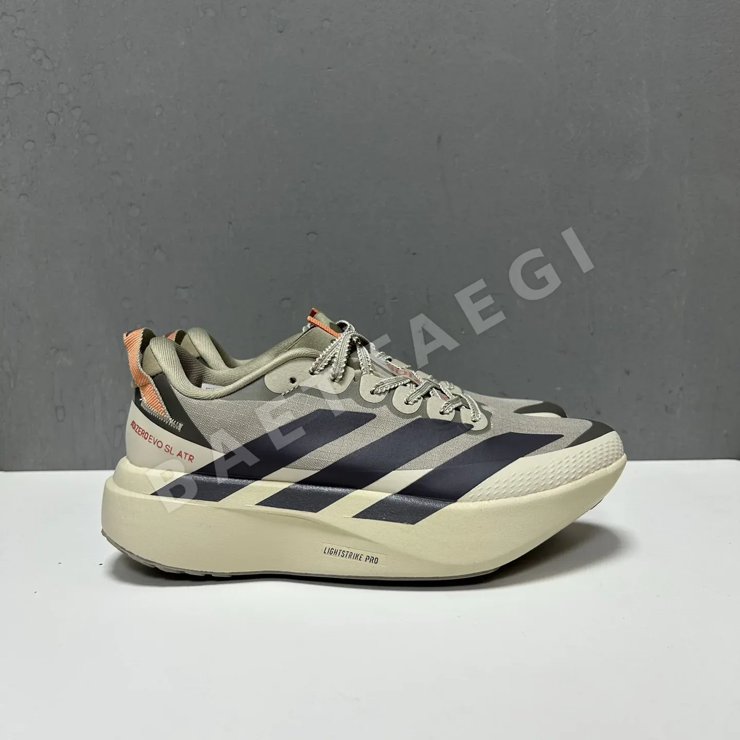 아디다스 신발 157708 Adidas Sneakers