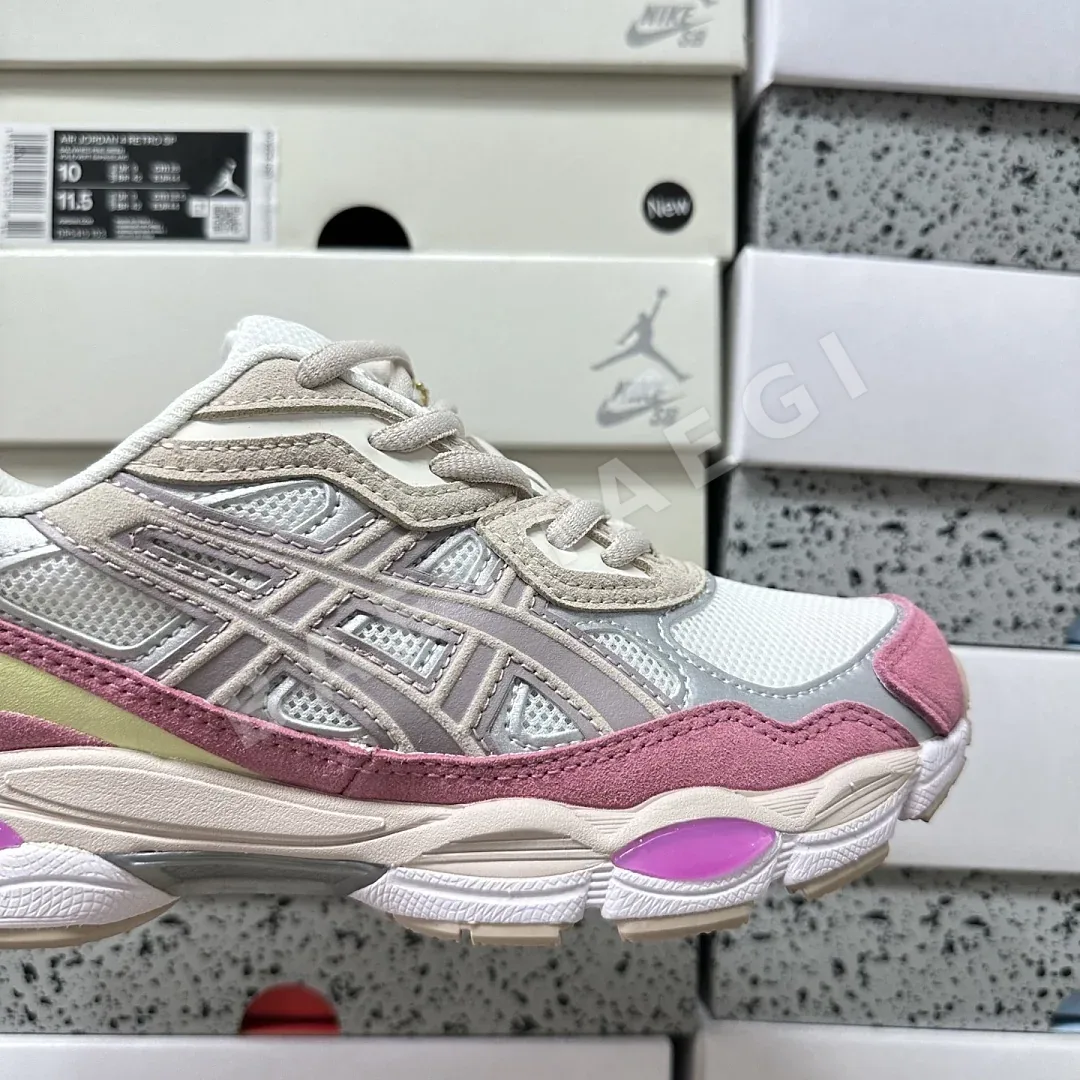 아식스 [WZ] 젤 NYC 1203A383-104 200394 Asics Gel-NYC Cream Mineral Beige Pink 상세 이미지 7