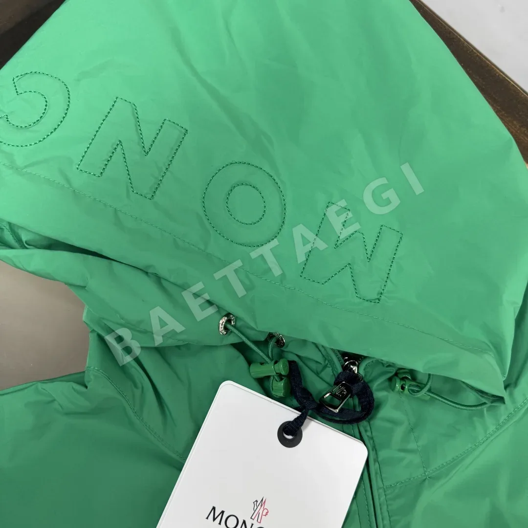 몽클레르 사시에르 경량 트렌치 자켓 상세 이미지 5