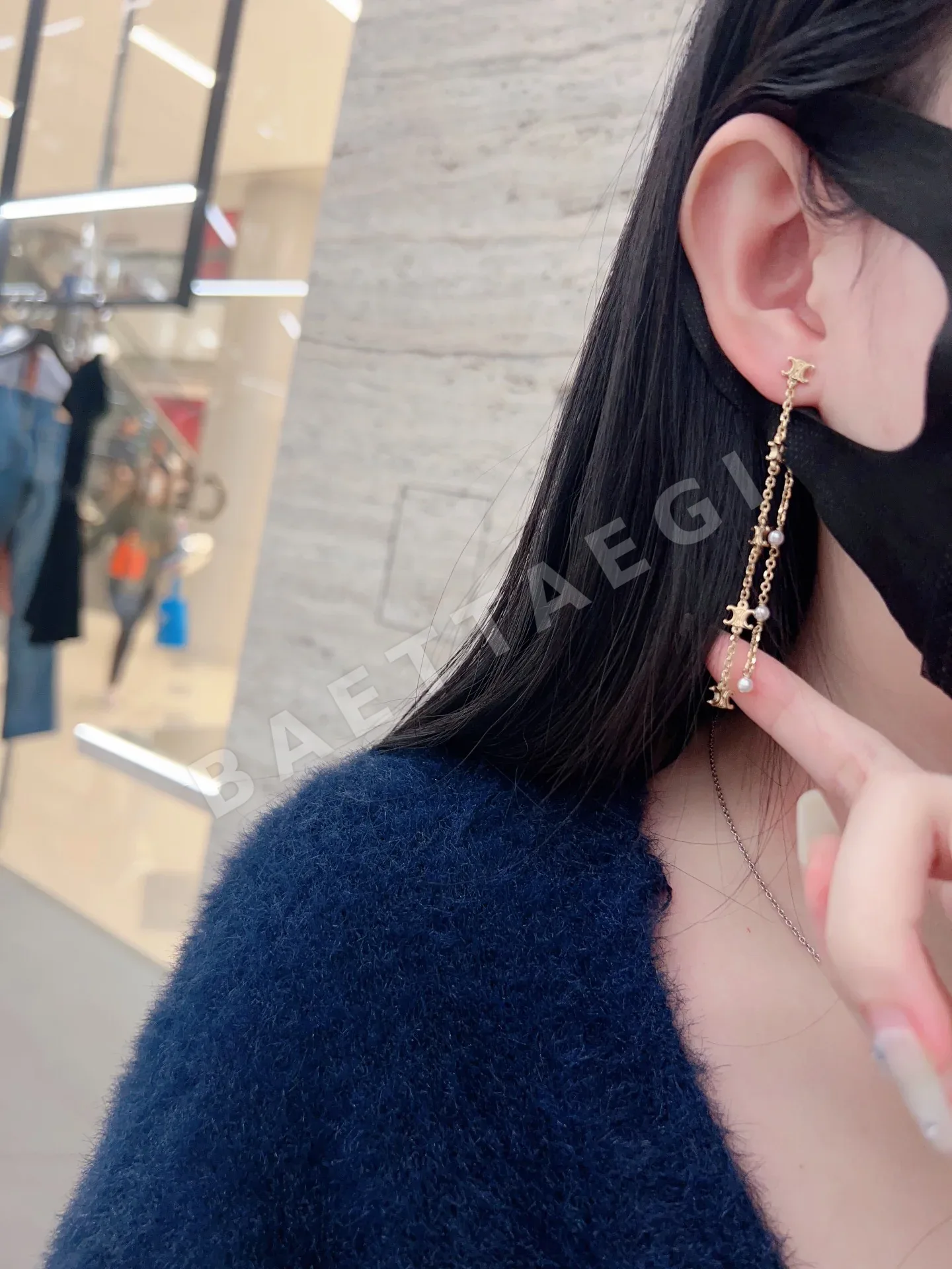 셀린느 3D 개선문 진주 귀걸이 상세 이미지 9