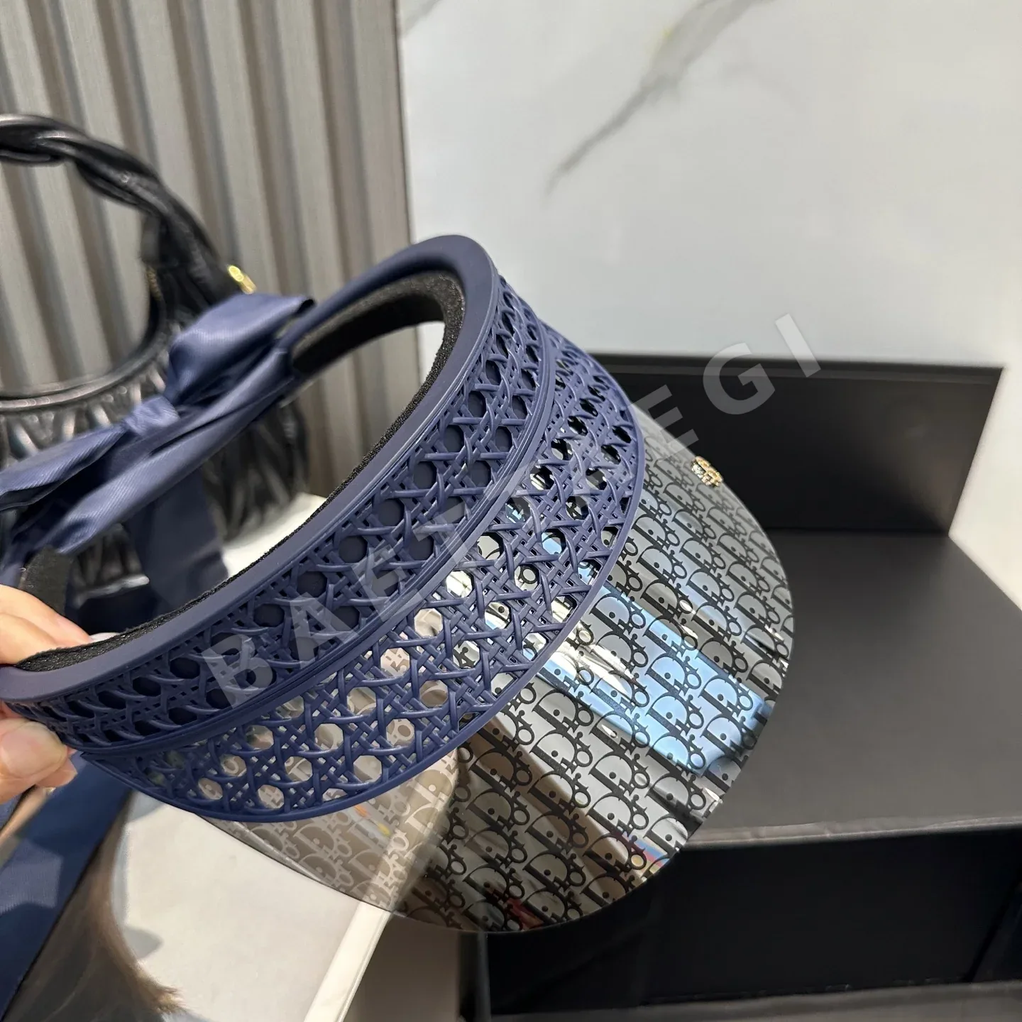 디올 3D 프린트 리본 포인트 선햇 모자 상세 이미지 2