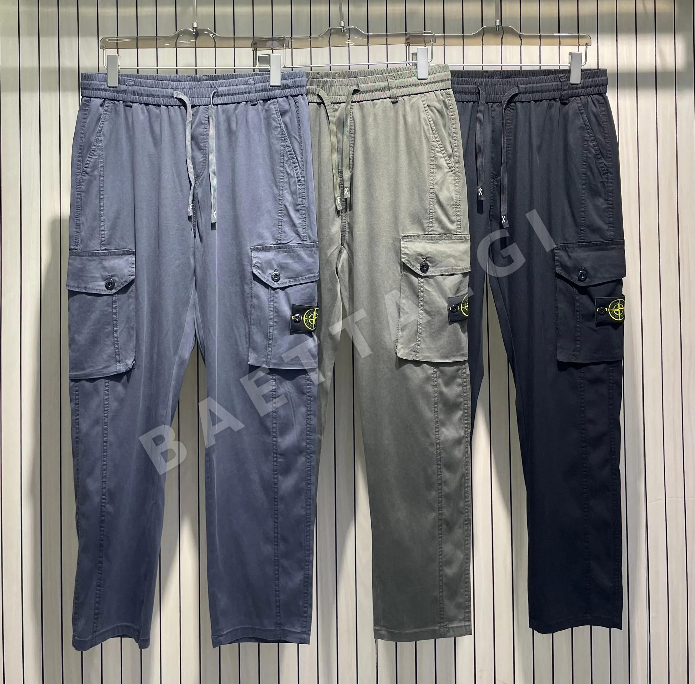 스톤아일랜드 뉴로고 스트레이트 레그 바지 50893