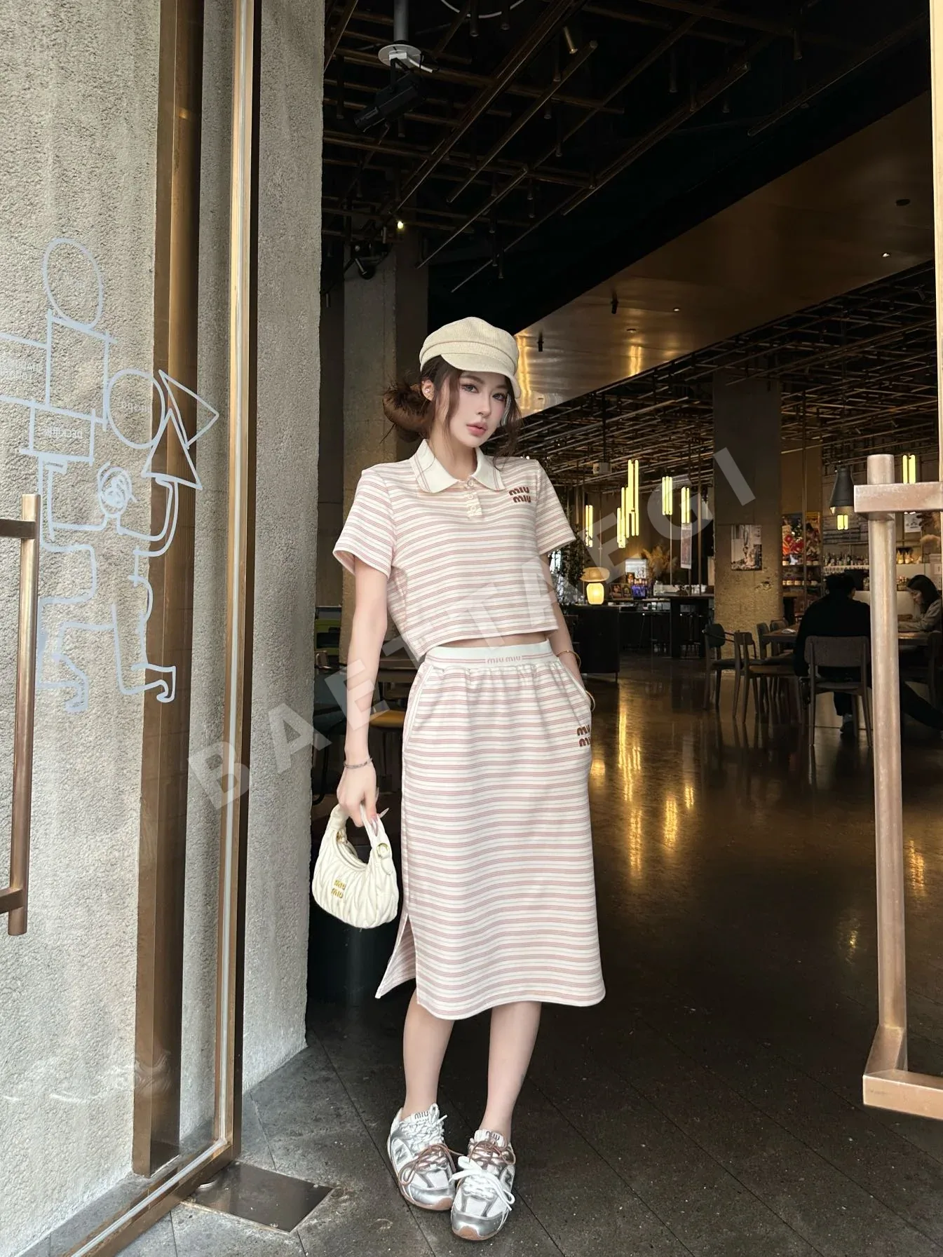 미우미우 스트라이프 컬러 블록 여성 세트 상세 이미지 9