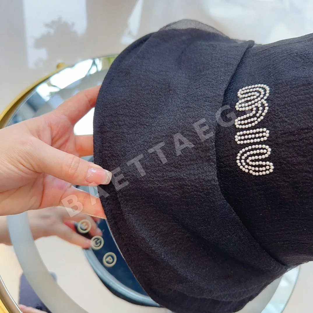 미우미우 모자 81221 Miu Miu Cap 상세 이미지 4