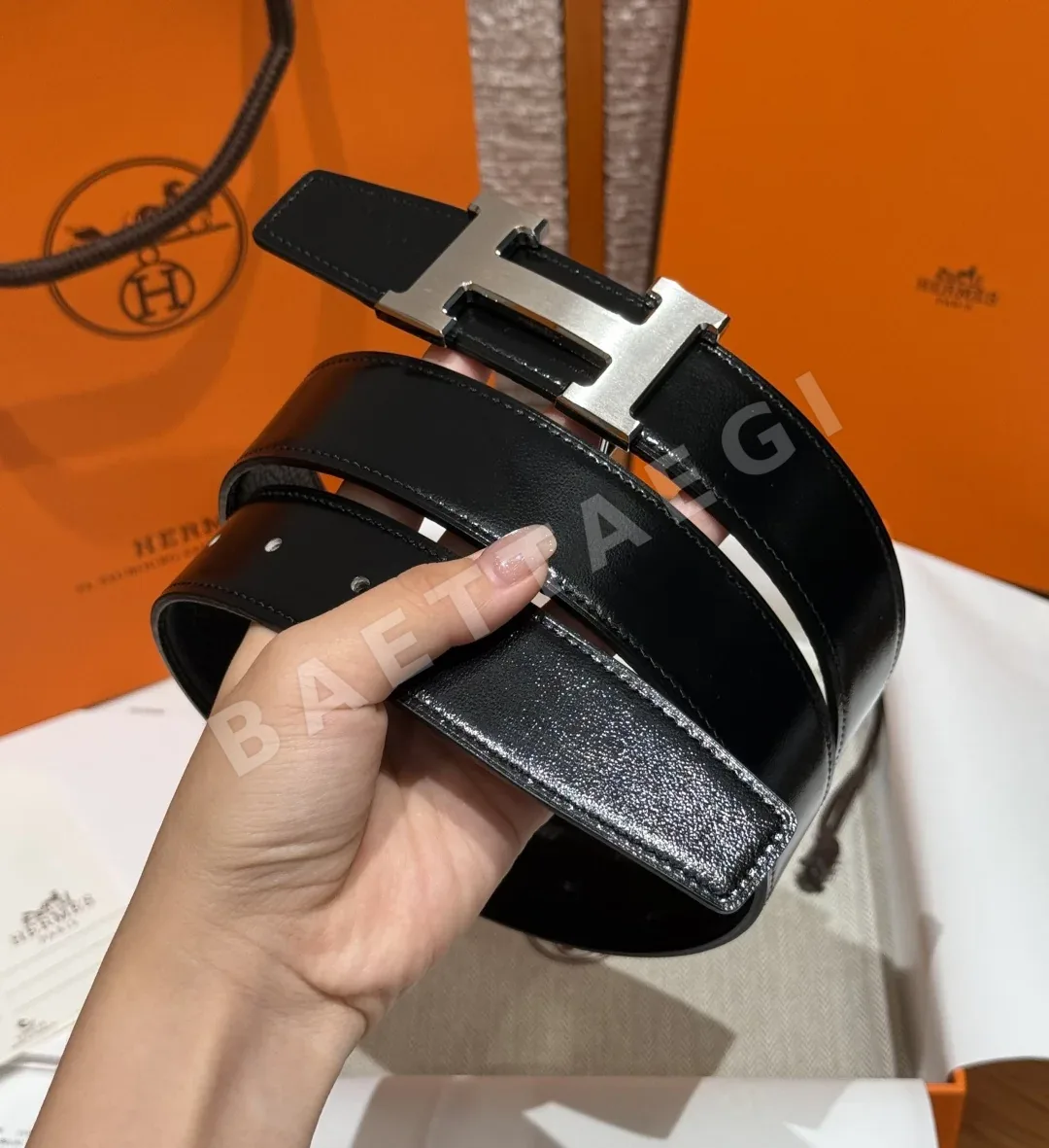 에르메스 H 버클 리버시블 가죽 벨트 32mm 상세 이미지 2