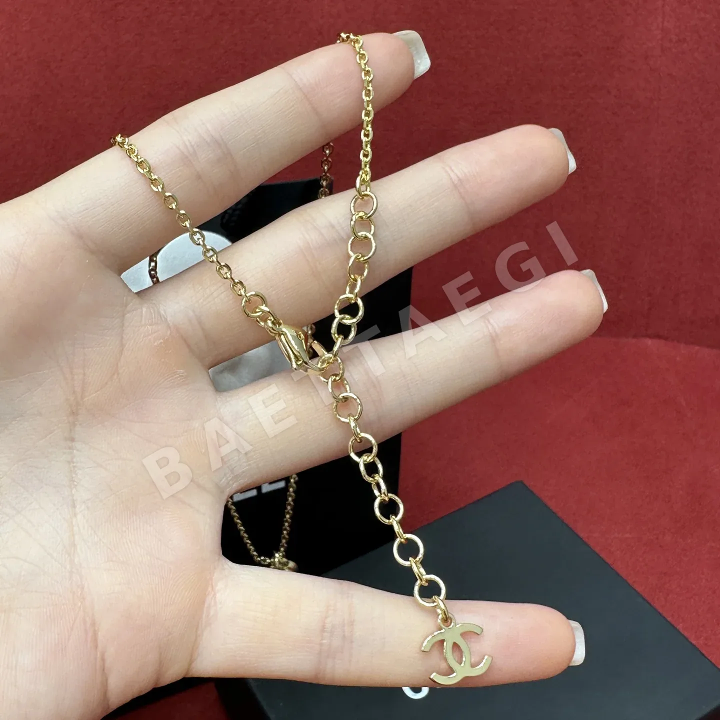 샤넬 더블 C 로고 포도 송이 진주 목걸이 상세 이미지 4